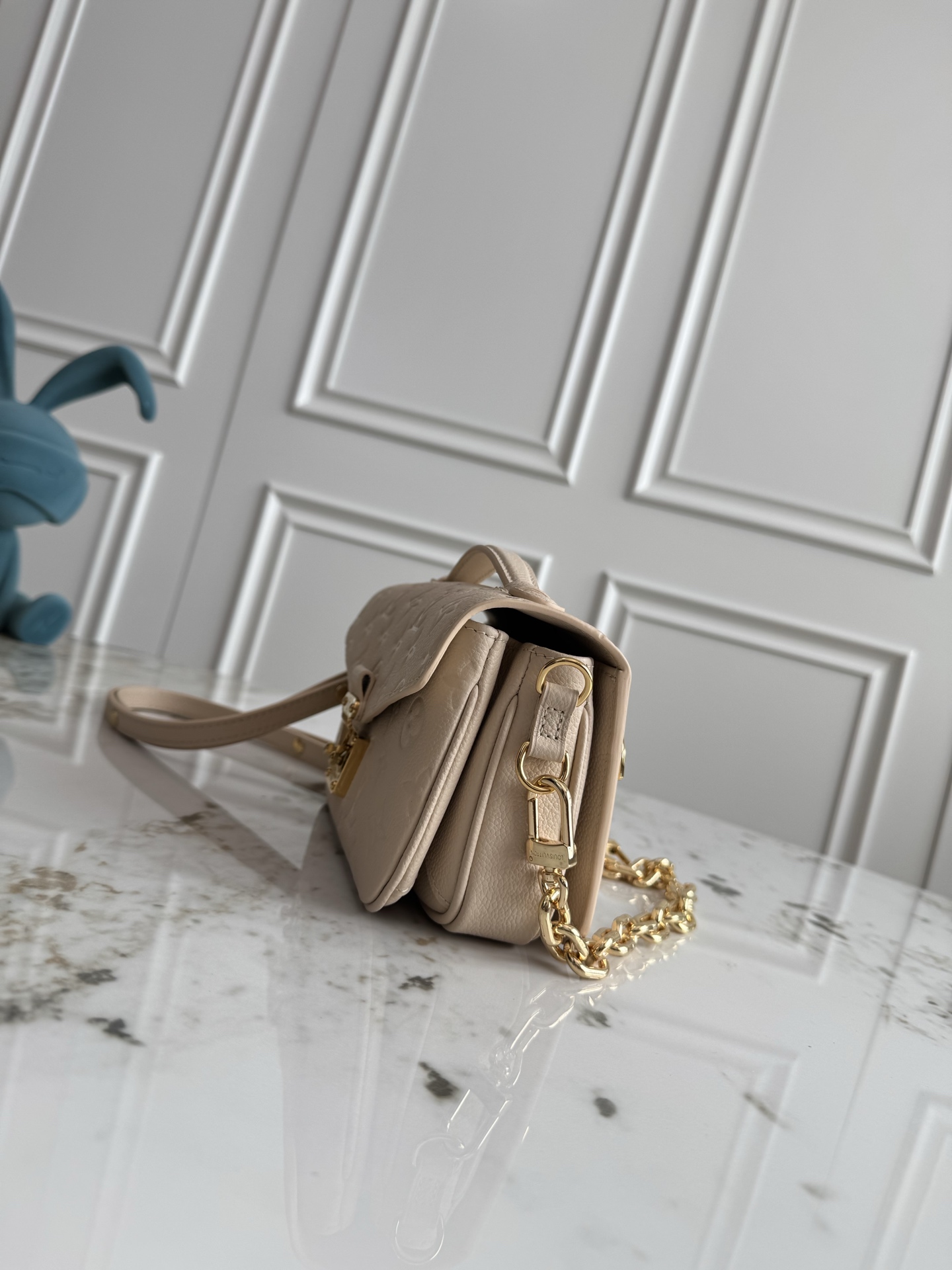 Louis Vuitton Pochette Metis East West Monogram Empreinte Leather Bag - Image 2