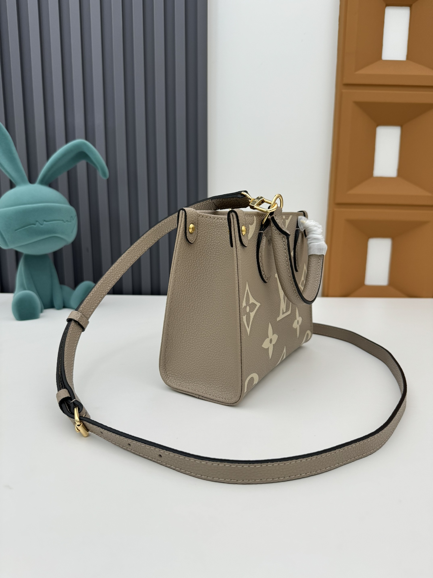 Louis Vuitton OnTheGo BB Mini Tote Bag in Monogram Empreinte Leather - Image 2