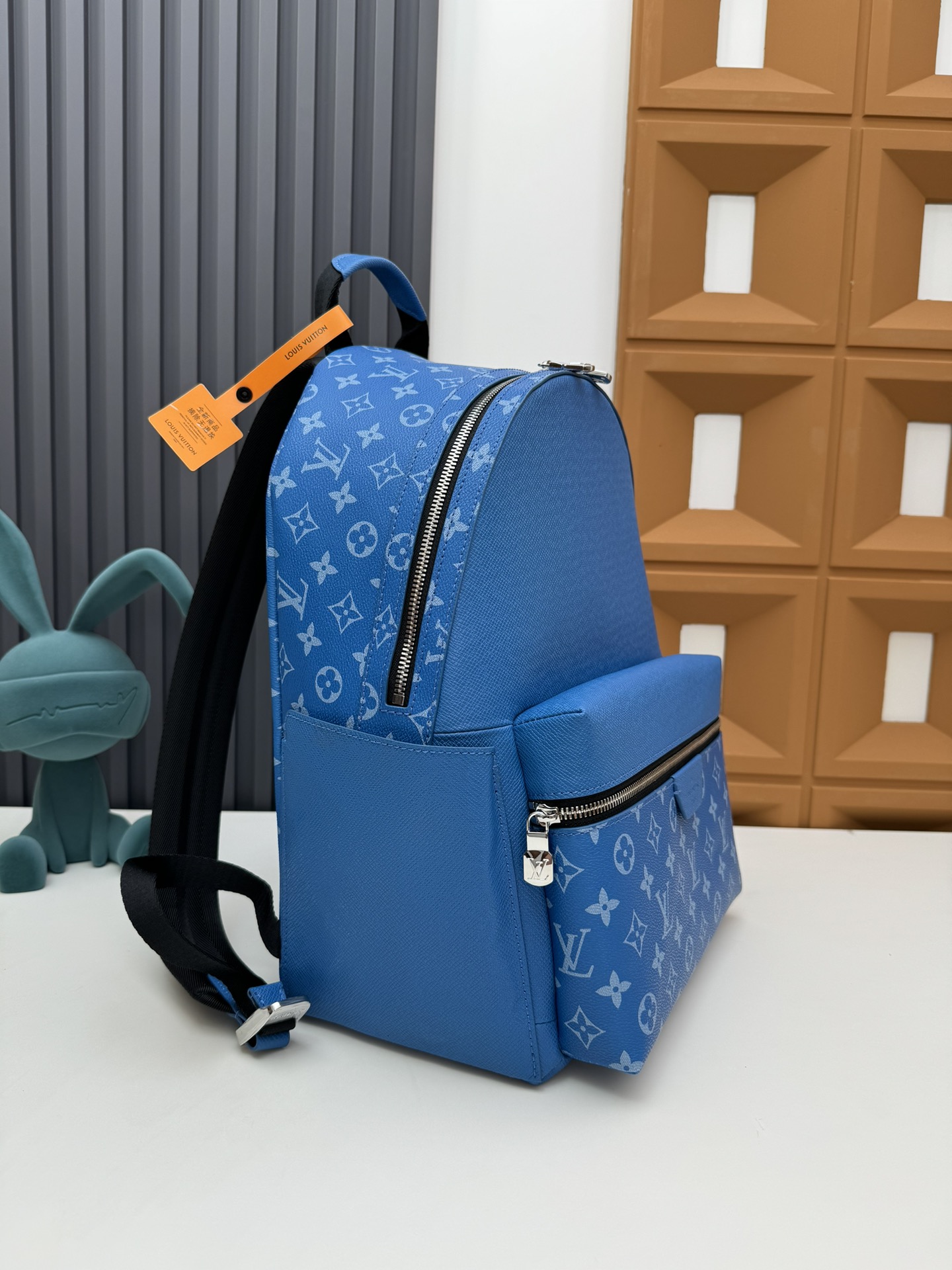 Louis Vuitton Discovery Backpack M31026 in Blue Monogram Shadow Leather - Image 2