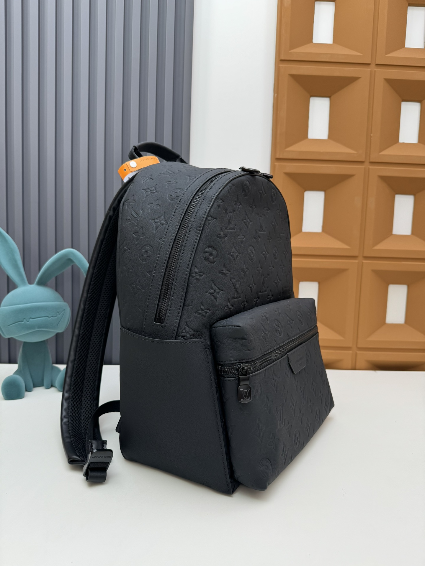 Louis Vuitton Discovery Backpack M46553 - Image 2