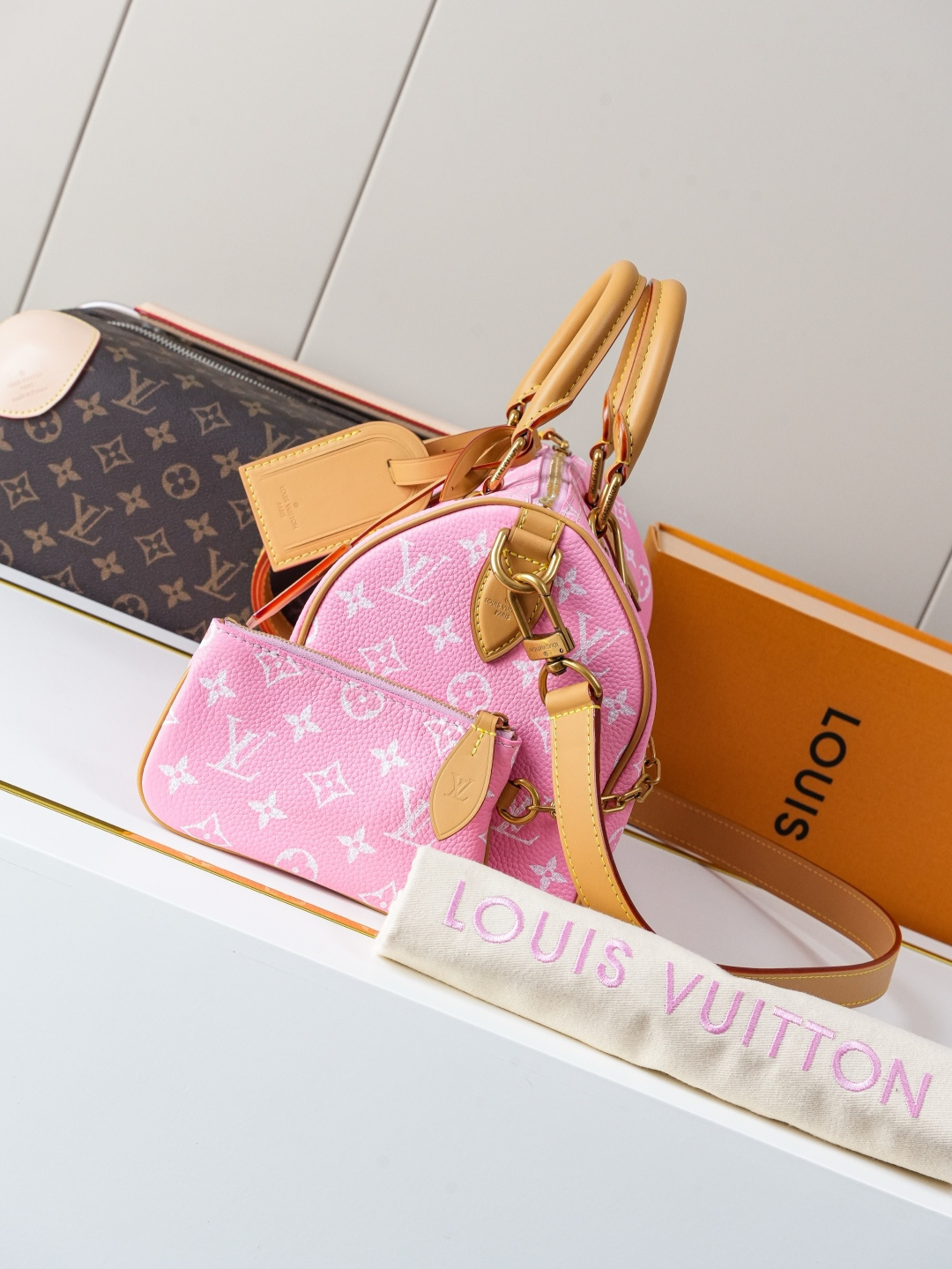 Speedy Bandoulière 25 Monogram Leather Handbag - Image 2