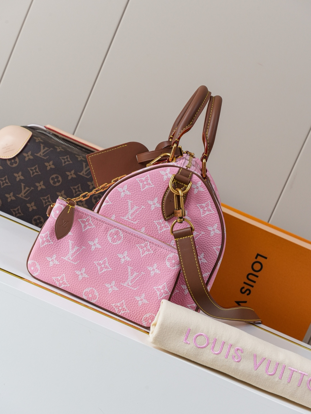 Louis Vuitton Speedy Bandouliere 30 Handbag - Image 2