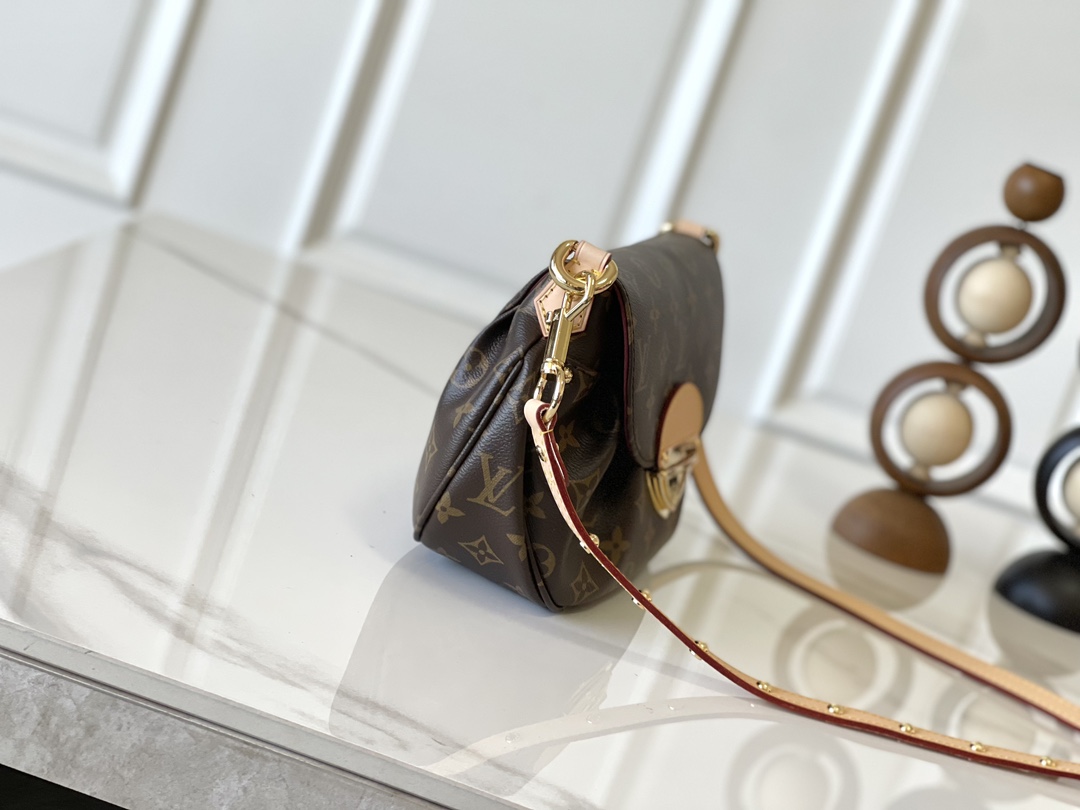 Louis Vuitton M13617 Sunset Monogram Denim Crossbody Bag - Image 2