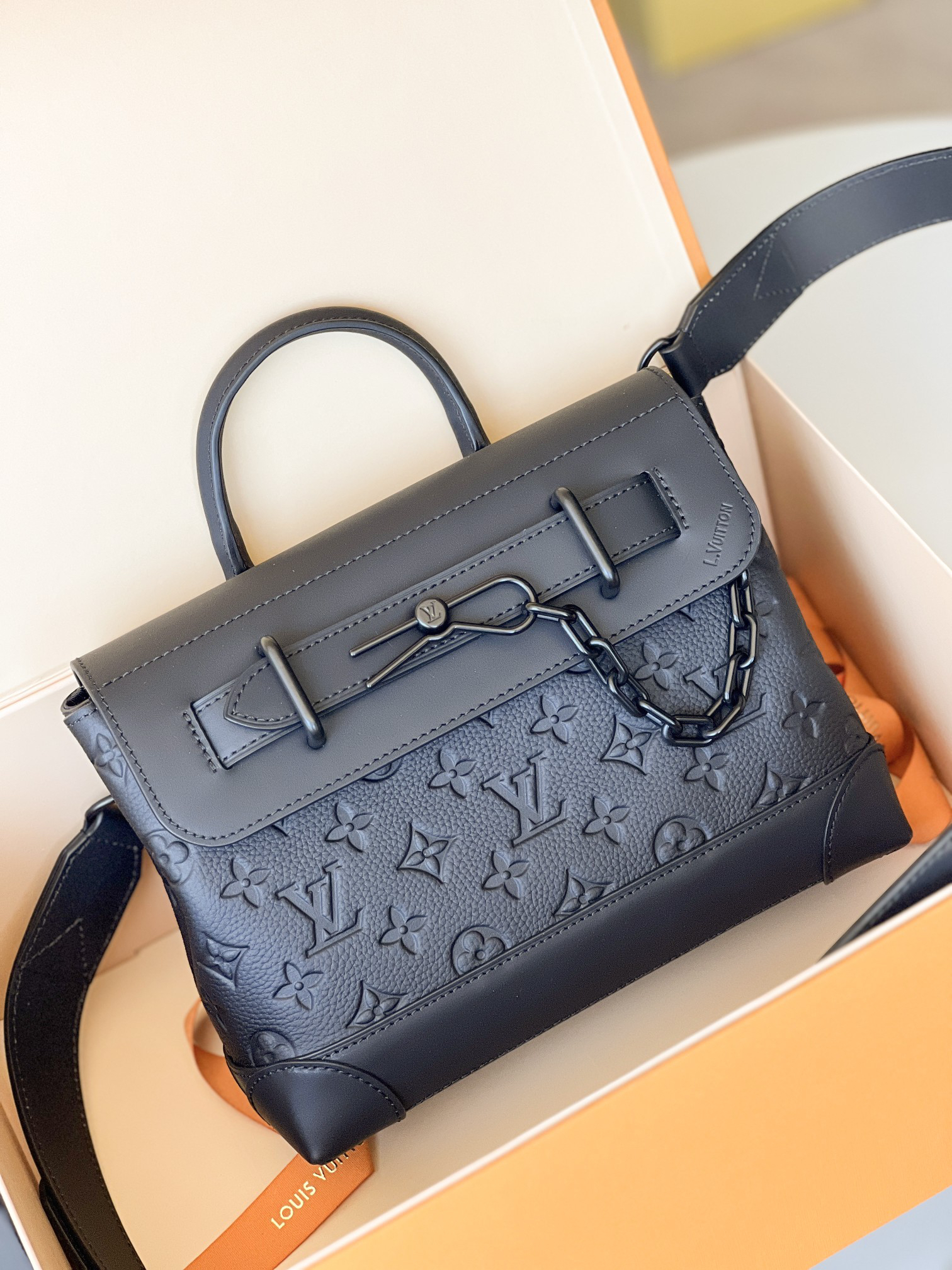 Louis Vuitton Steamer Small Crossbody Bag M24436 - Image 2