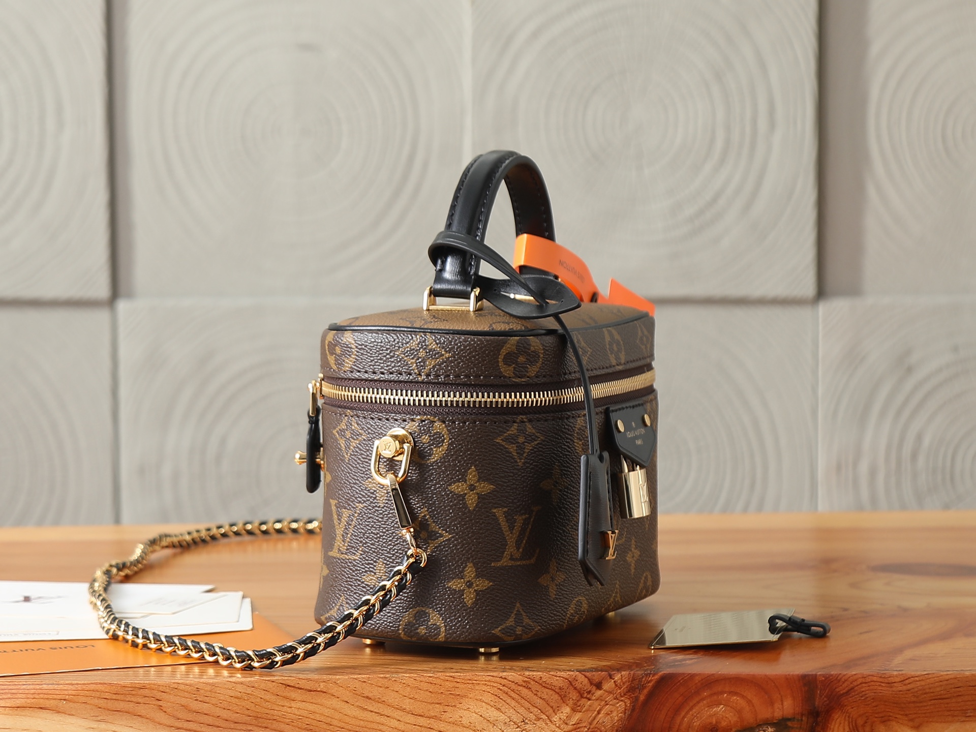 Louis Vuitton Nice Vanity Bag - Image 2