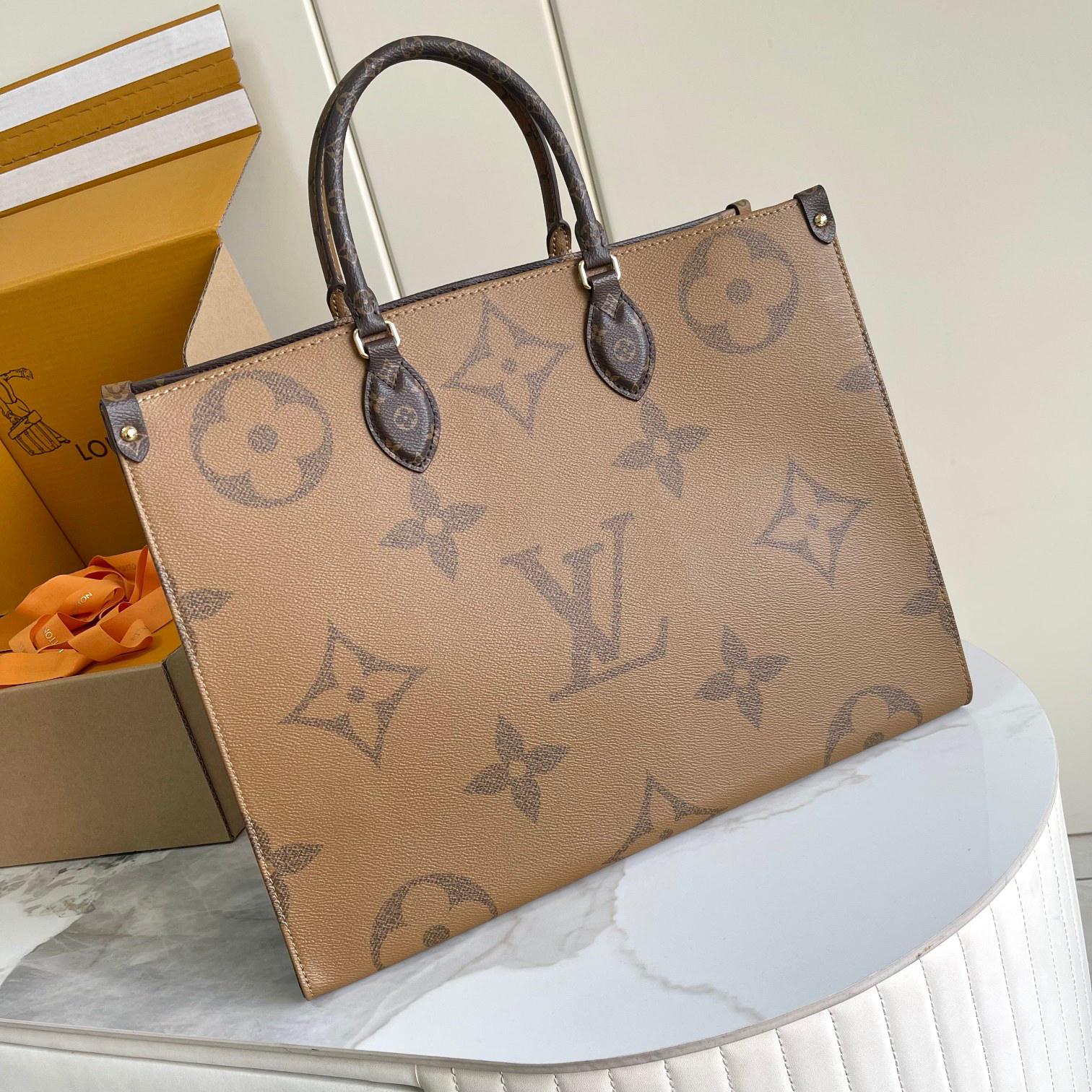 Louis Vuitton Onthego GM Monogram Giant Tote Bag M45320 - Image 2