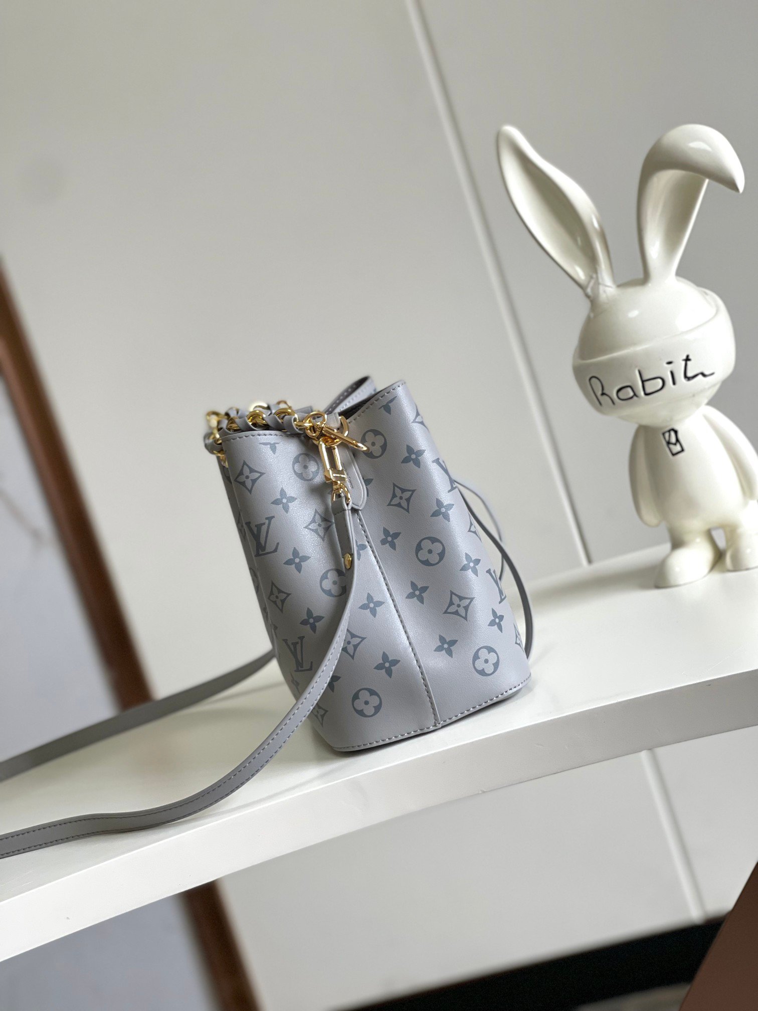 Louis Vuitton NéoNoé BB Shoulder Bag M45716 - Image 2