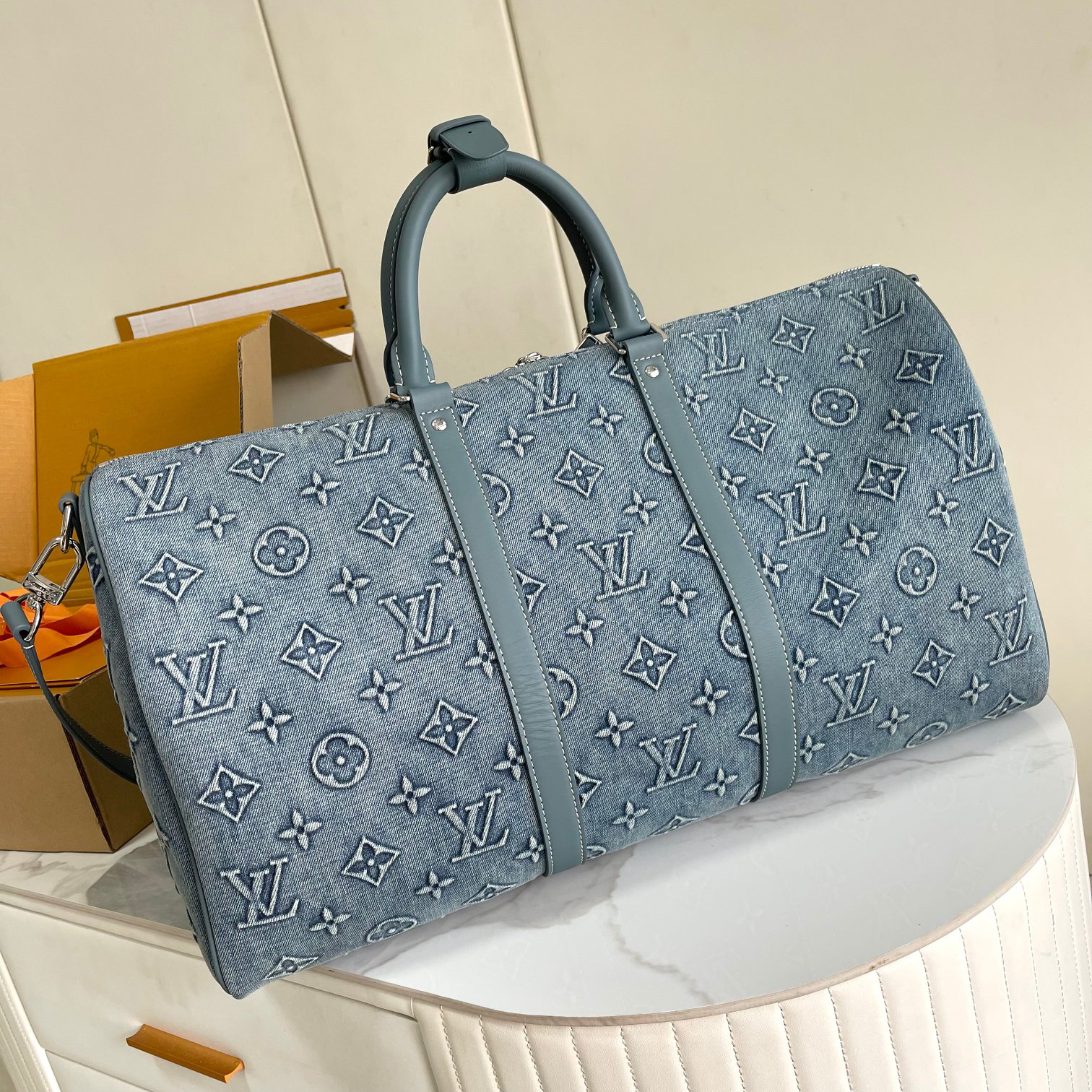 Louis Vuitton Keepall Bandoulière 50 Travel Bag - Image 2
