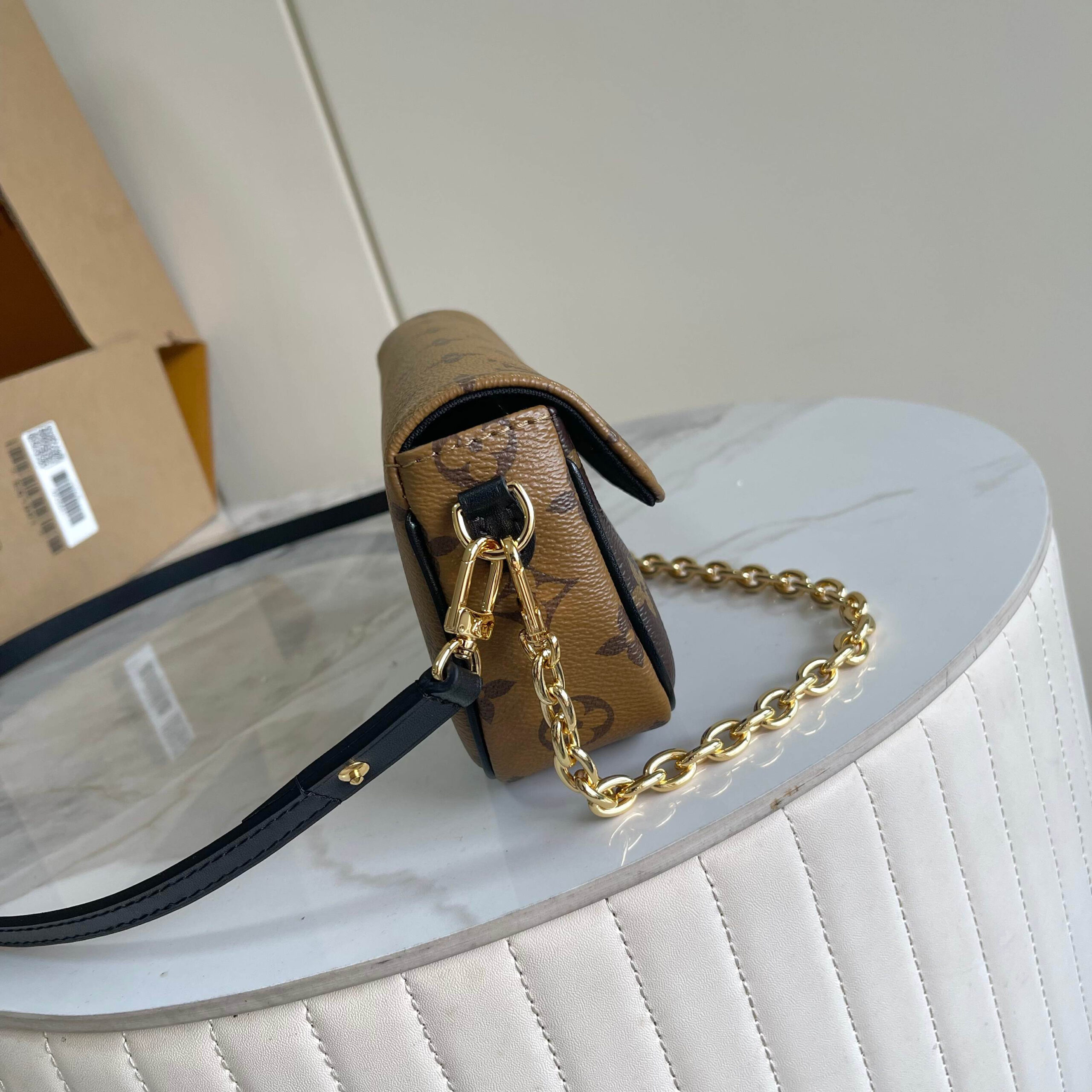 Louis Vuitton Wallet On Chain Ivy in Monogram Reverse Canvas - Image 2