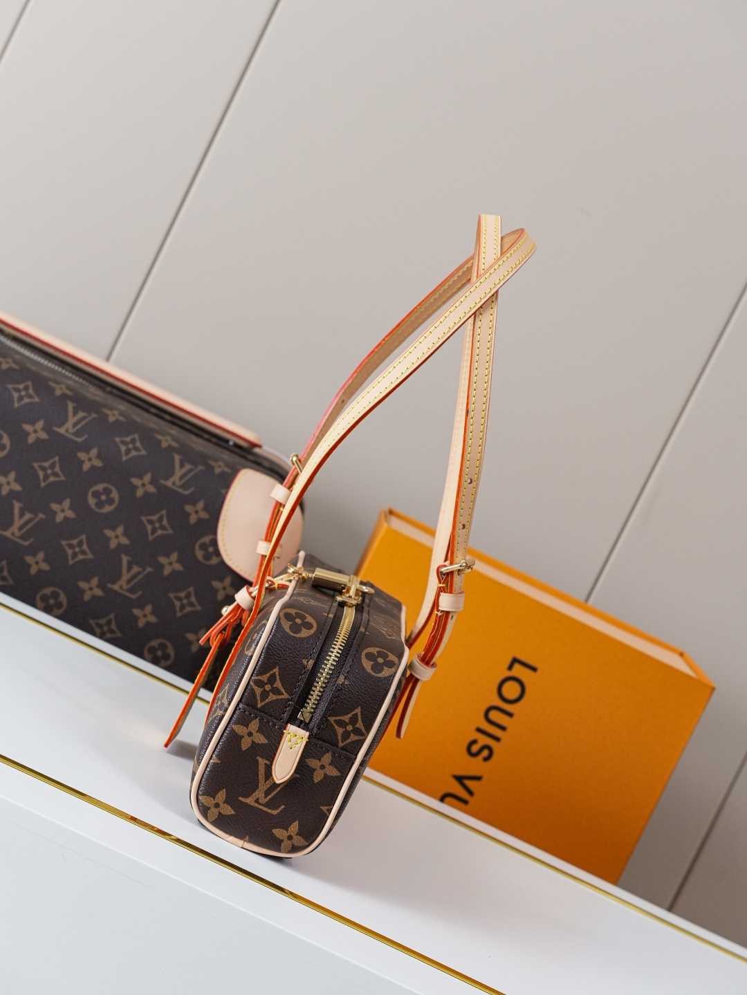 Louis Vuitton Hang On Monogram Handbag - Image 2