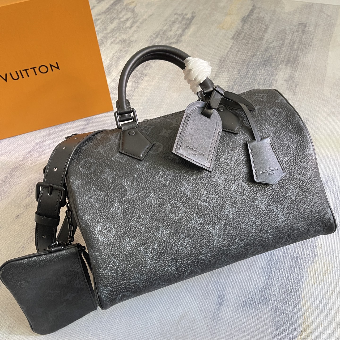 Louis Vuitton Speedy P9 Bandoulière 30 Monogram Leather Handbag - Image 2