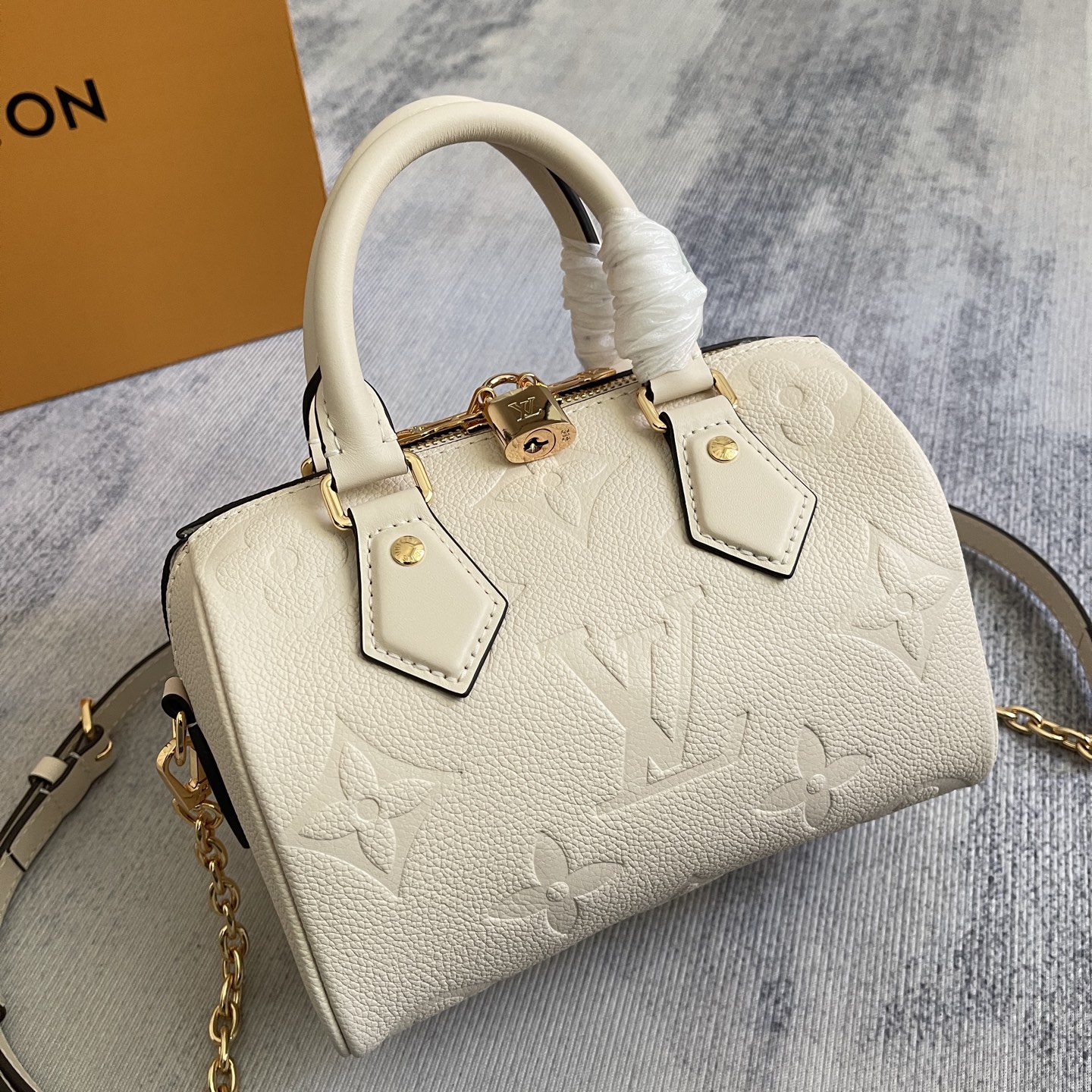 Louis Vuitton Speedy Bandoulière 20 Handbag in Monogram Empreinte Leather - Image 2