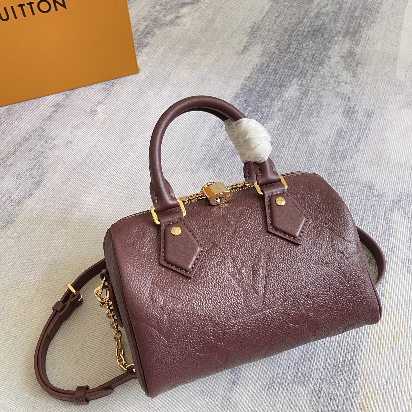 Louis Vuitton Speedy Bandoulière 20 Monogram Empreinte Leather Crossbody Bag - Image 2