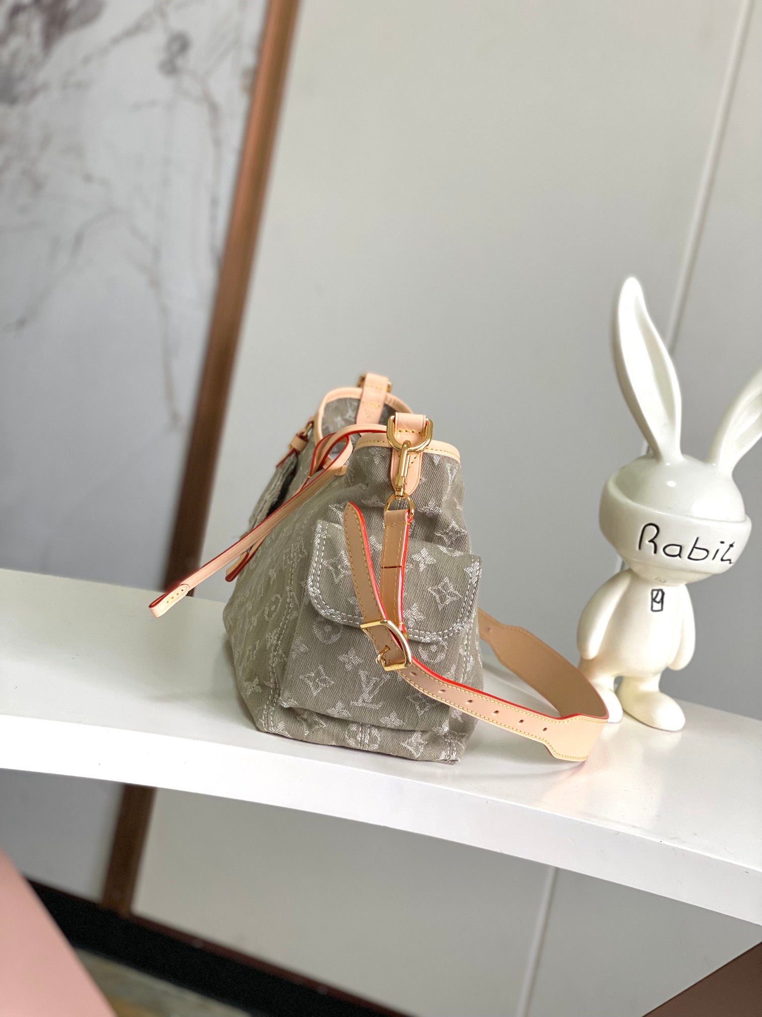 Louis Vuitton CarryAll Cargo Small Handbag in Green - Image 2