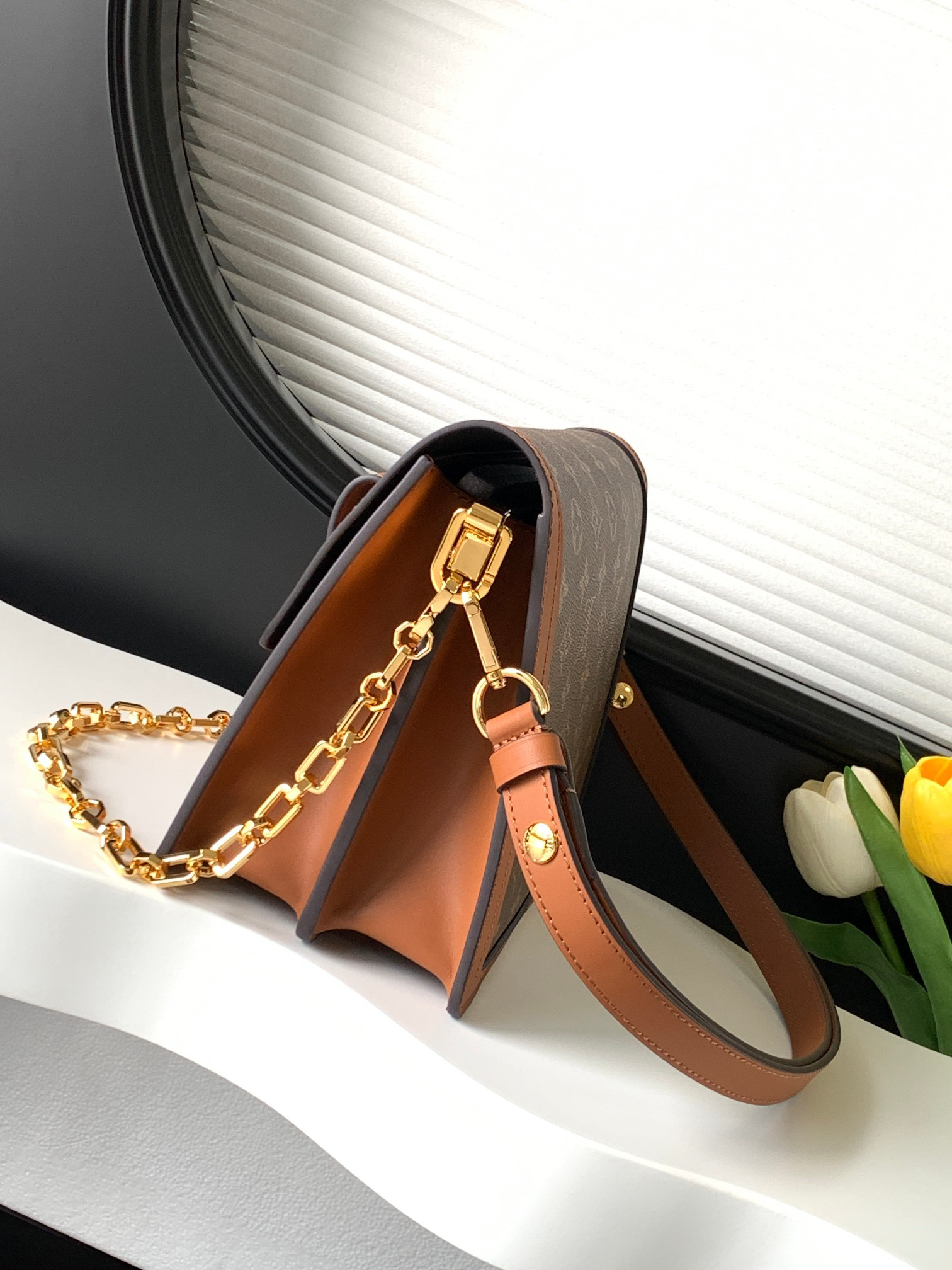 Louis Vuitton Dauphine Medium Crossbody Bag - Image 2