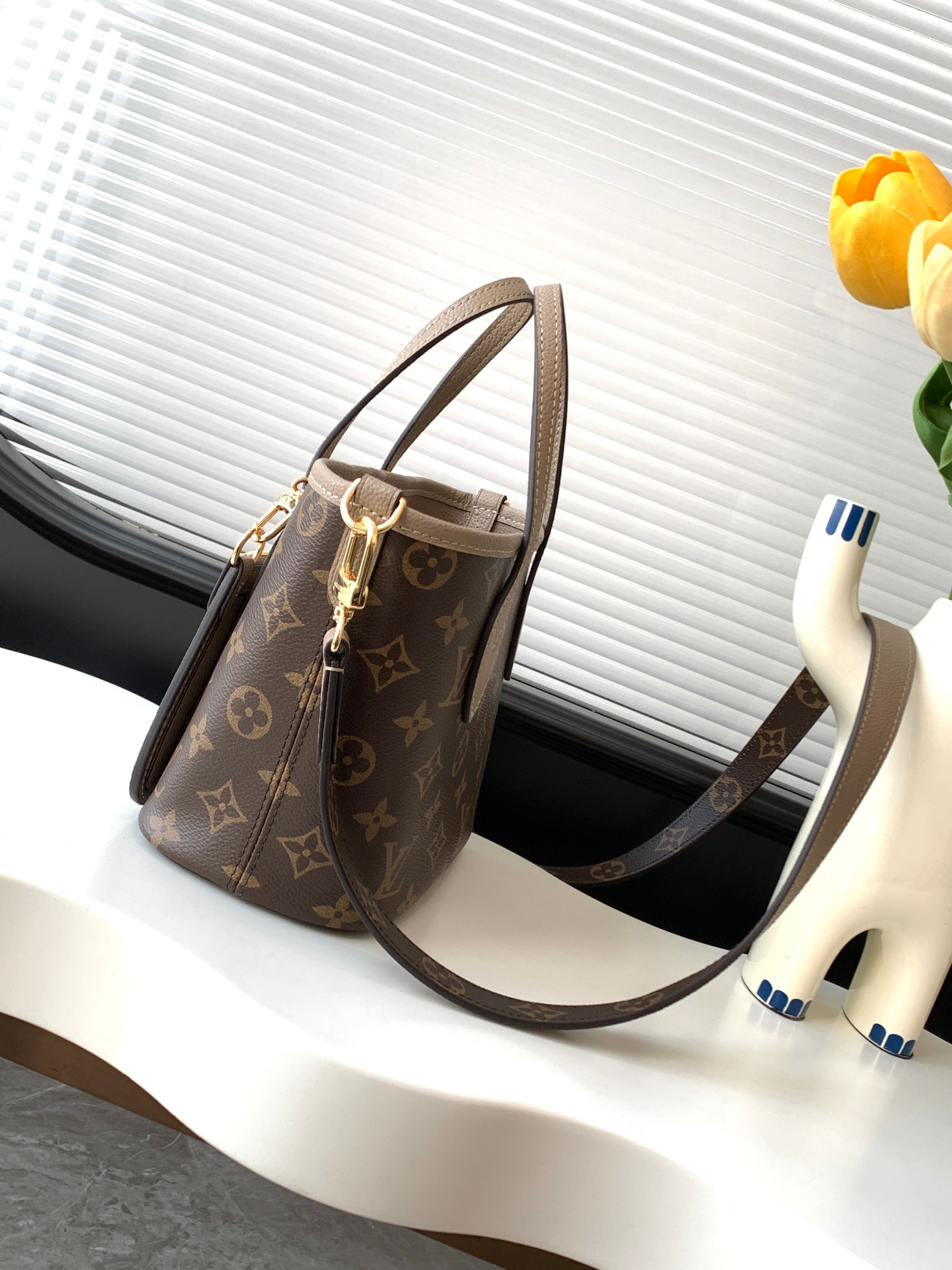 Louis Vuitton Neverfull Bandoulière Inside Out BB Handbag - Image 2