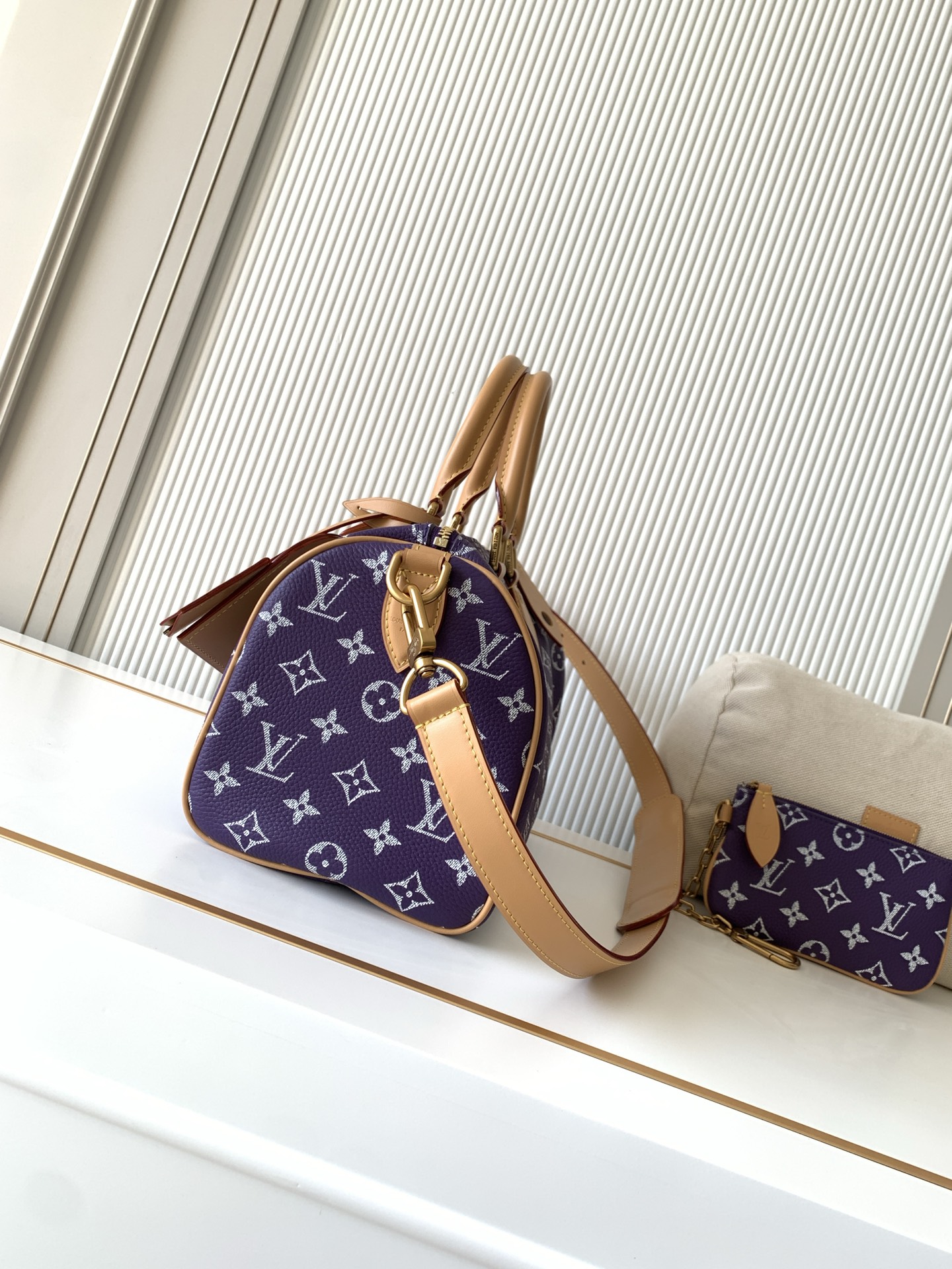 Louis Vuitton Speedy Bandoulière 25 Handbag - Image 2