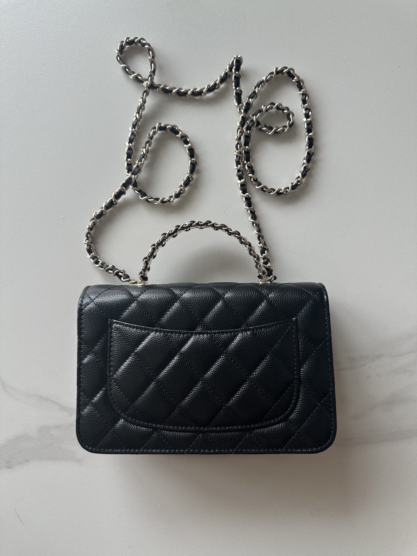 Chanel 4938 Leather Crossbody Bag - Image 2