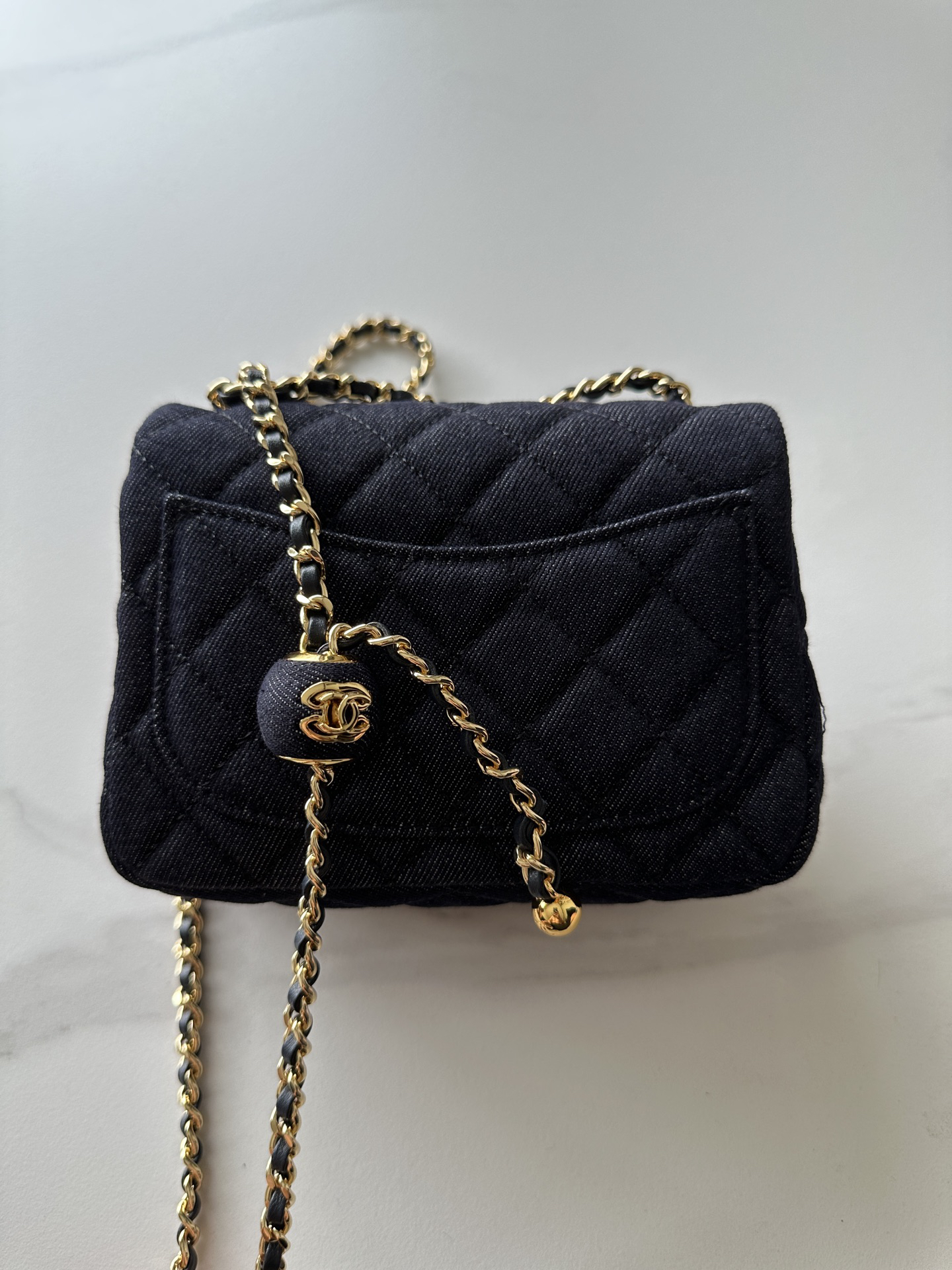 Chanel AS1786 Denim Shoulder Bag - Image 2