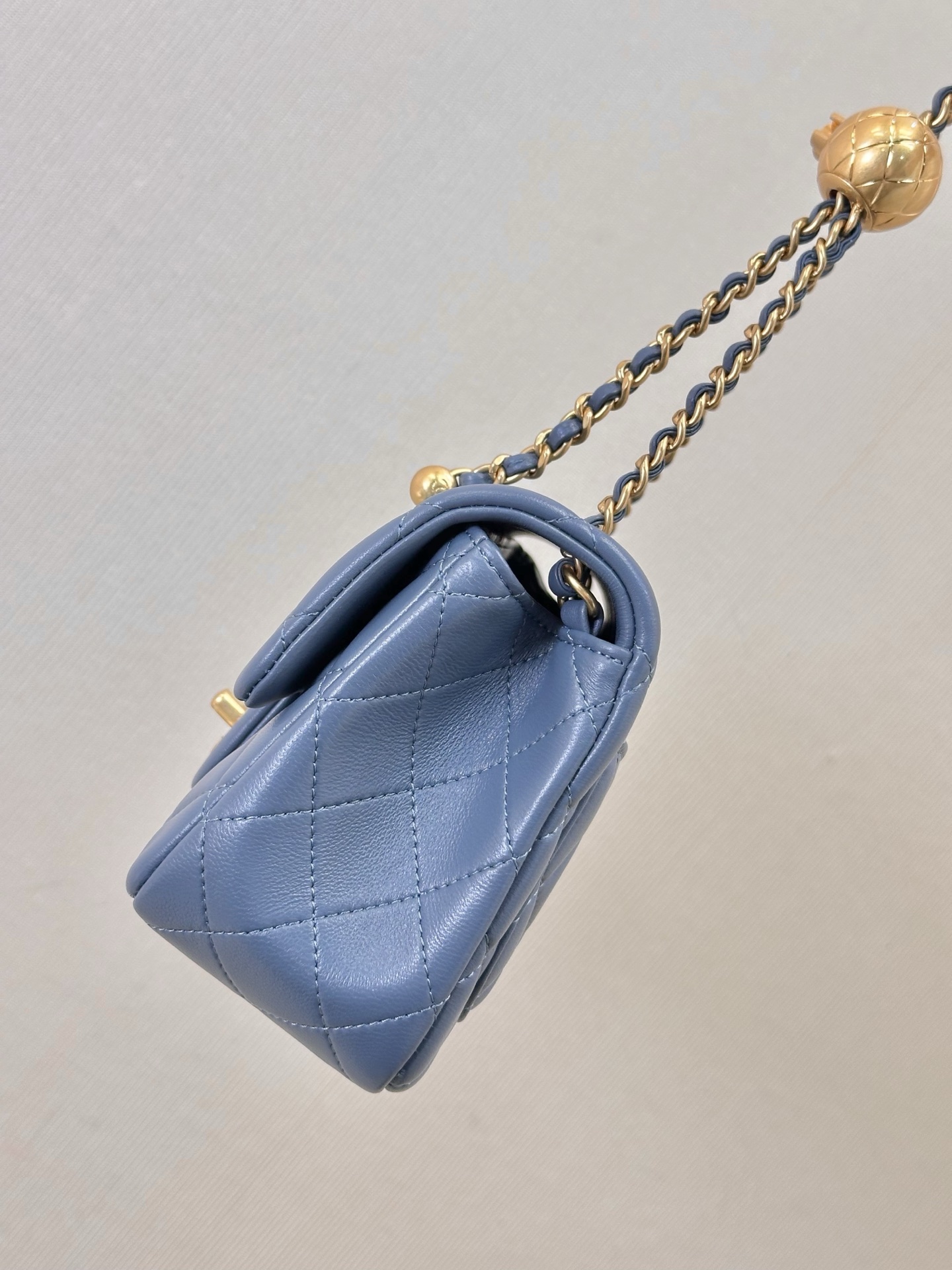 Chanel Small Ball-Detail Leather Crossbody Bag - Image 2