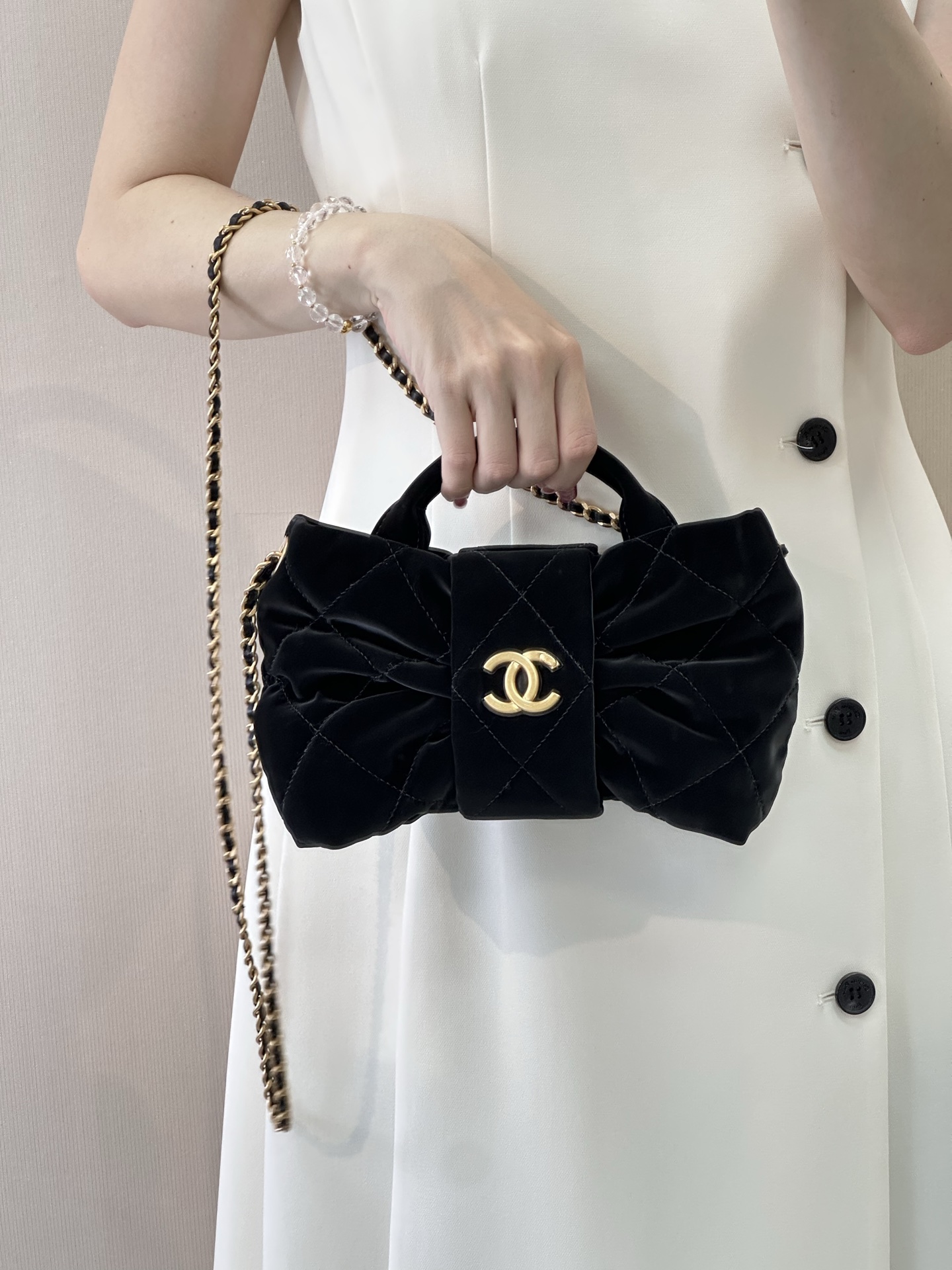 Chanel Butterfly Bow Crossbody Bag - Image 2