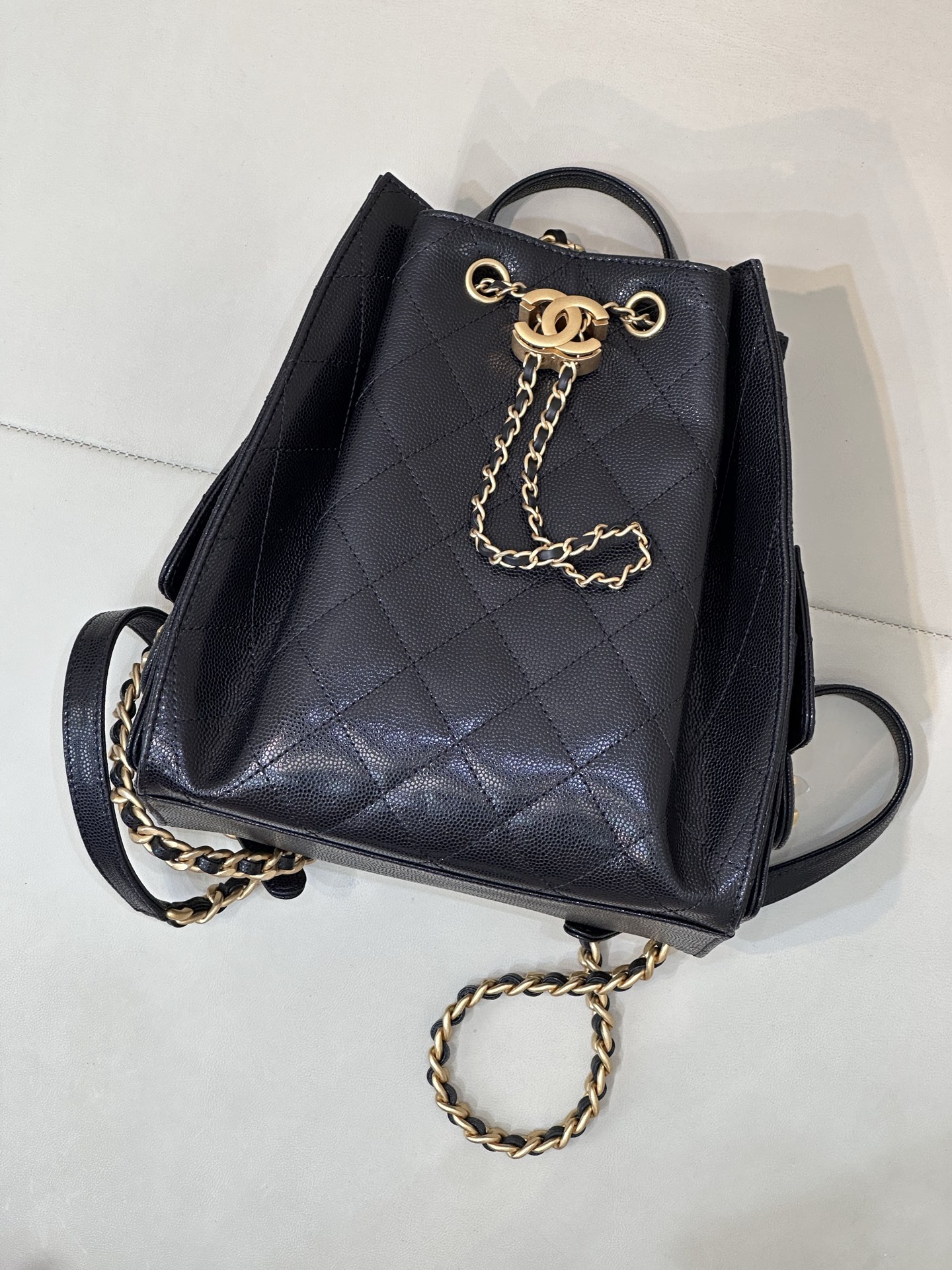 Chanel 25B Shoulder Bag - Image 2