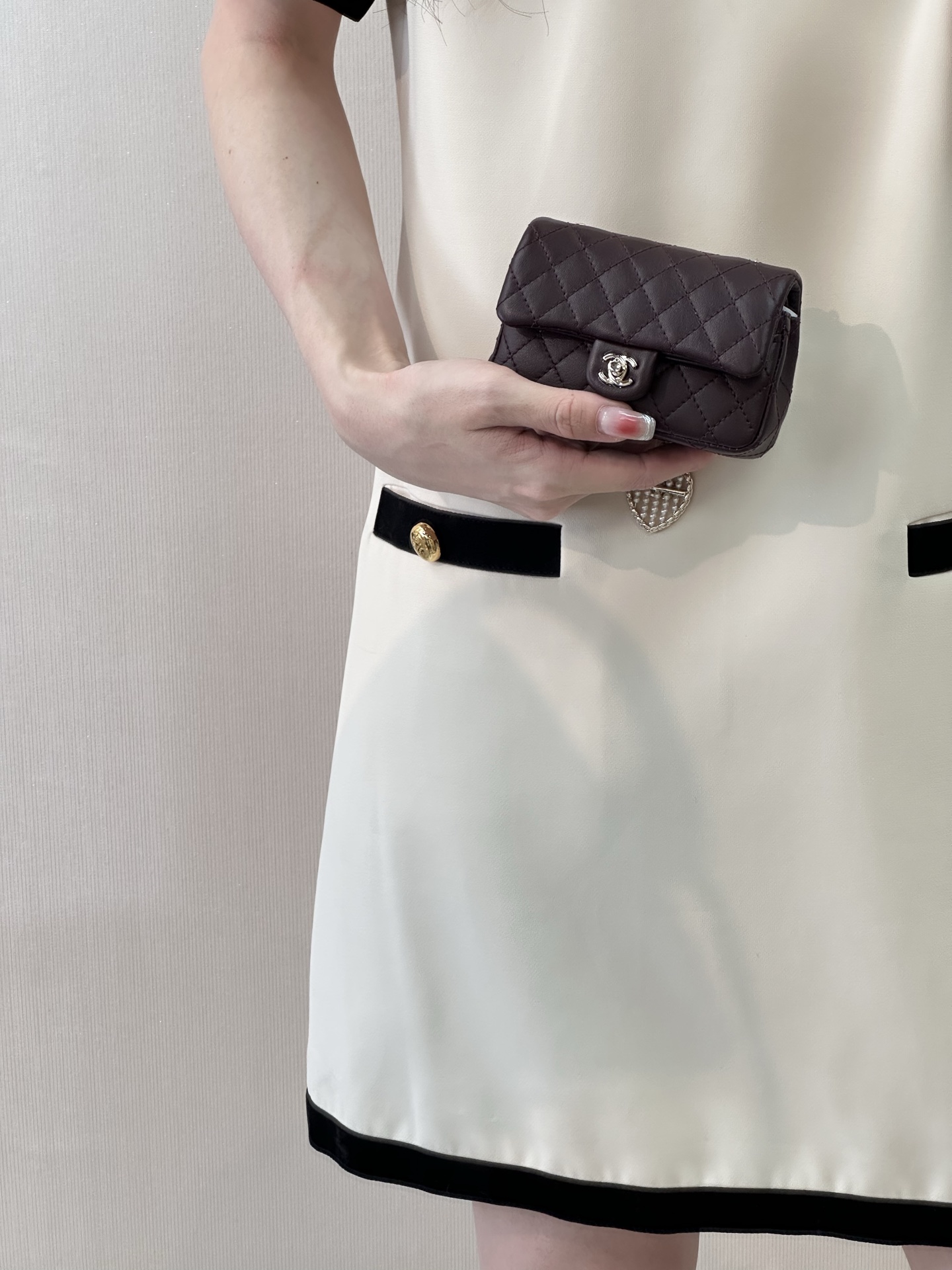 Chanel 25A Mini Classic Flap Bag Charm - Image 2