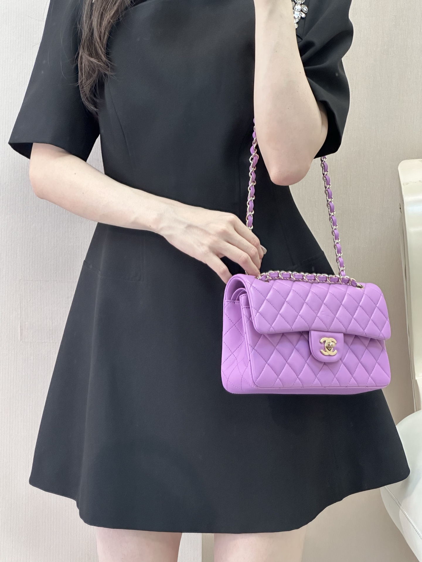 Chanel Classic Flap Crossbody Bag - Image 2