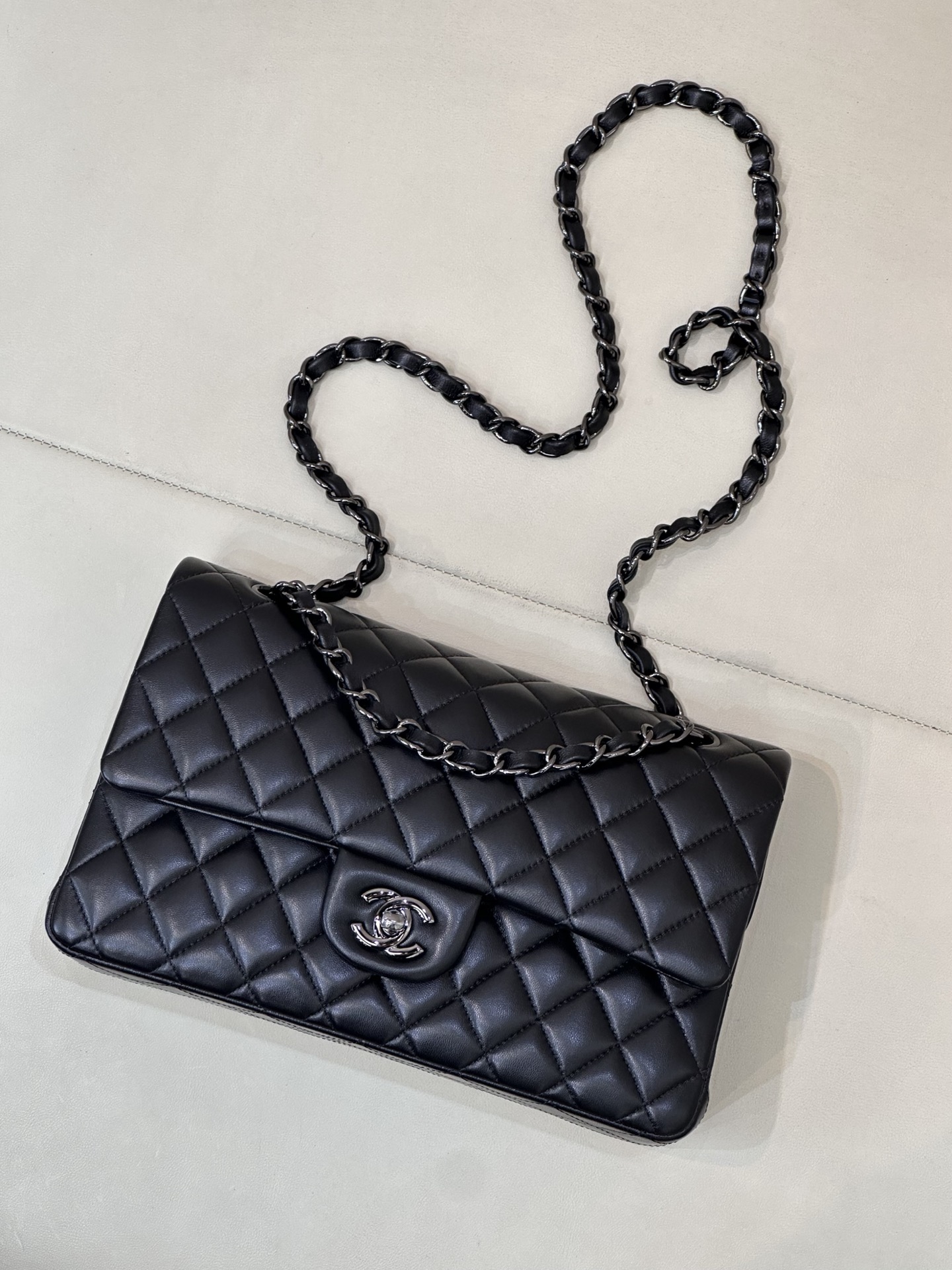 Chanel Classic Flap Crossbody Bag - Image 2
