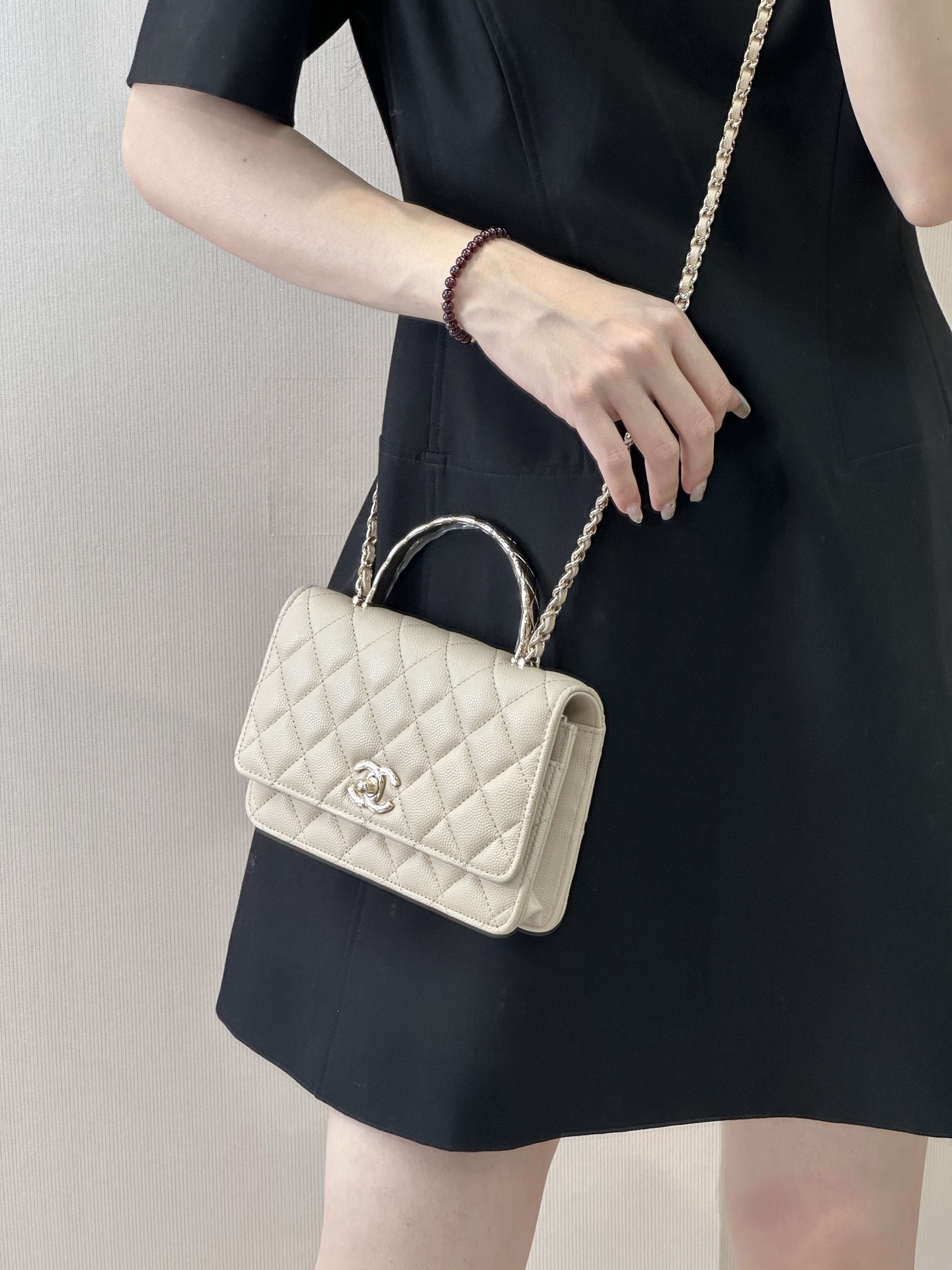 Fish Scale Leather WOC Crossbody Bag with Metal Handle - Image 2