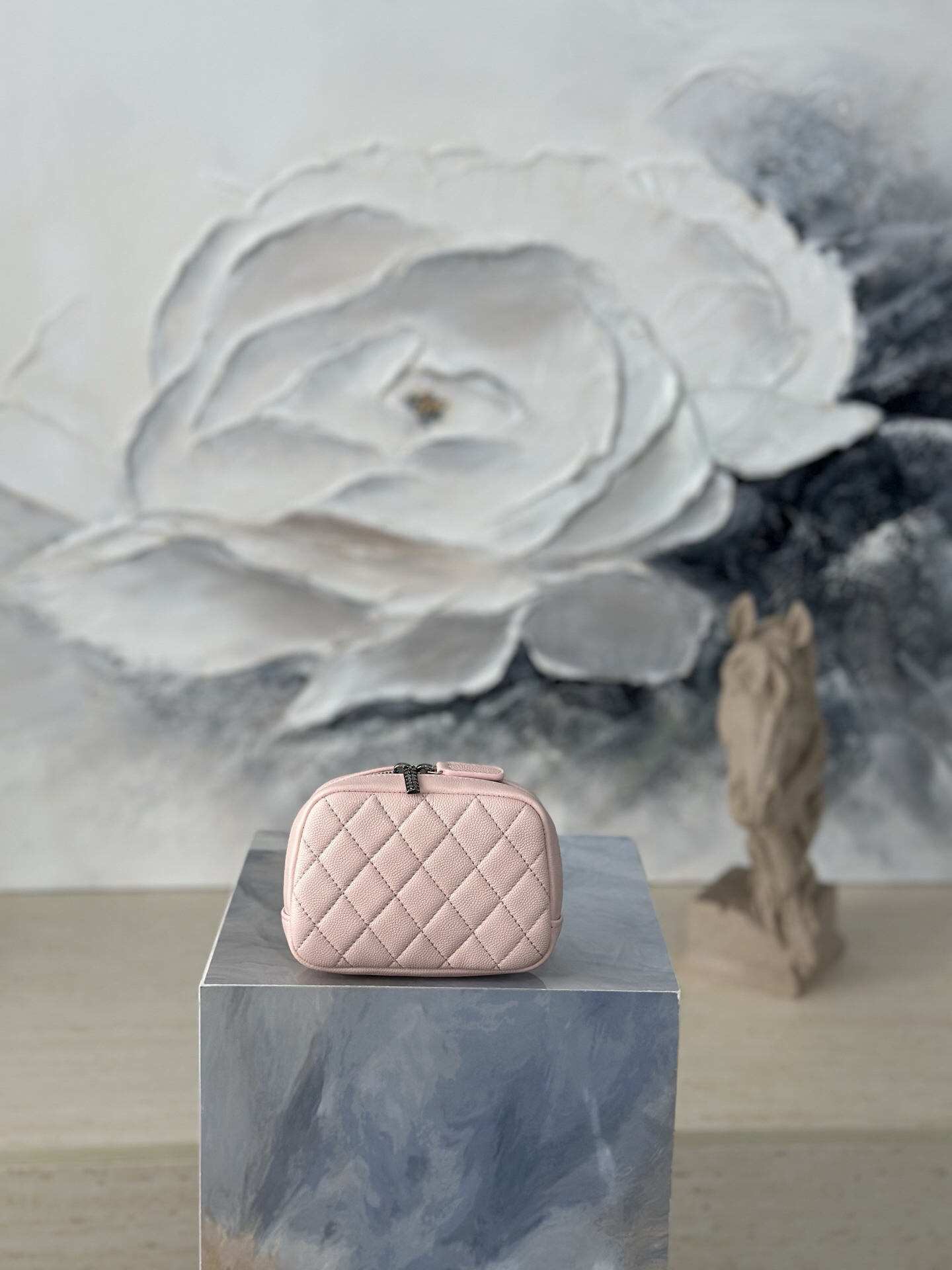 Chanel Mini Pink Bag 31103 - Image 2