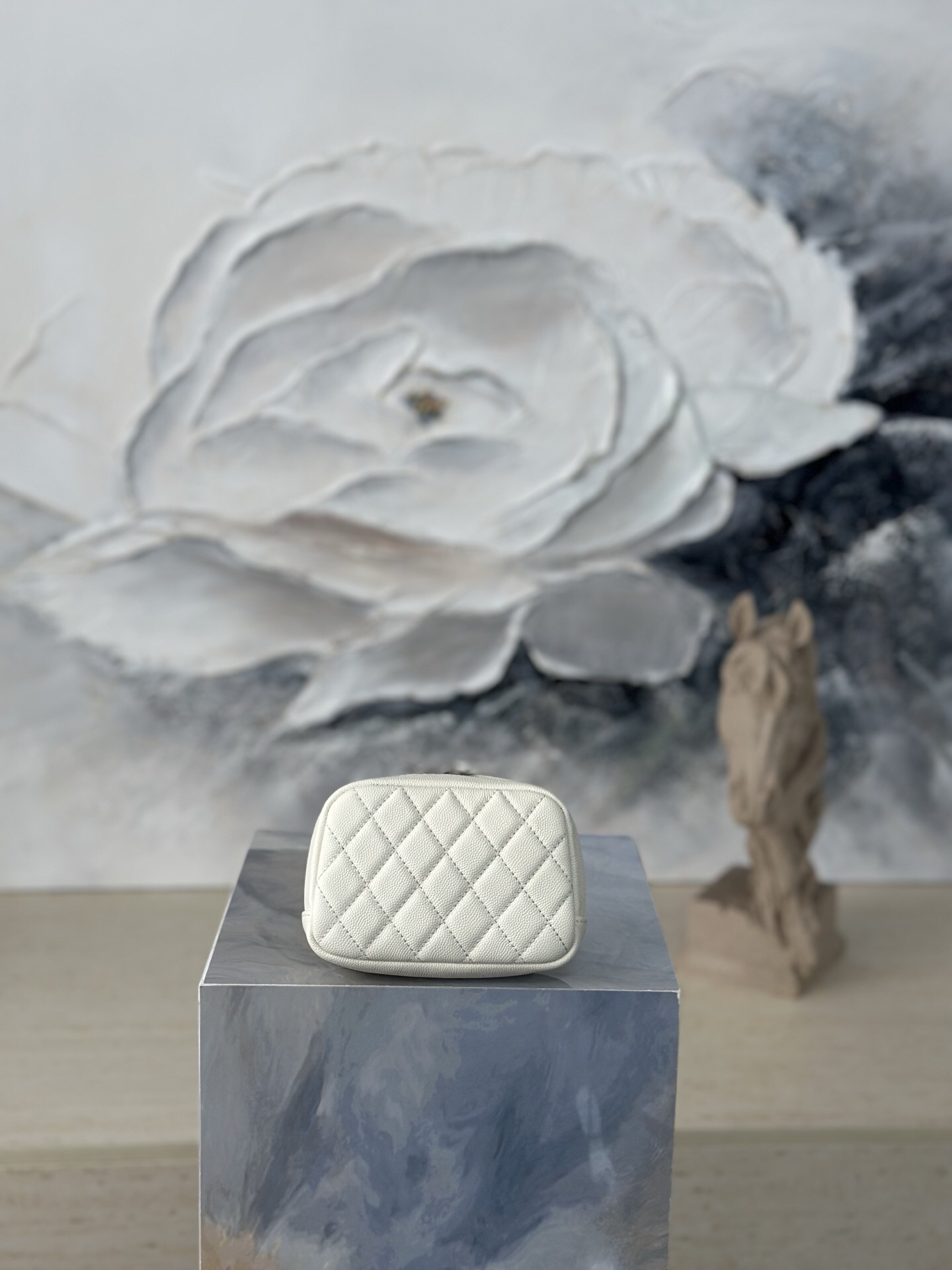Chanel Mini Bag 31103 White - Image 2