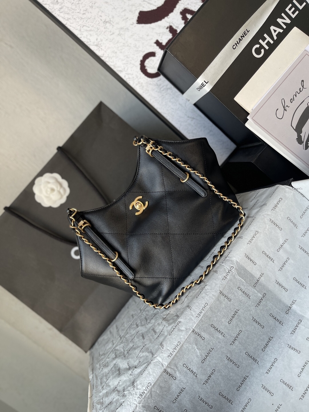 Chanel 25S Maxi Hobo Tote Bag AS6015 - Image 2