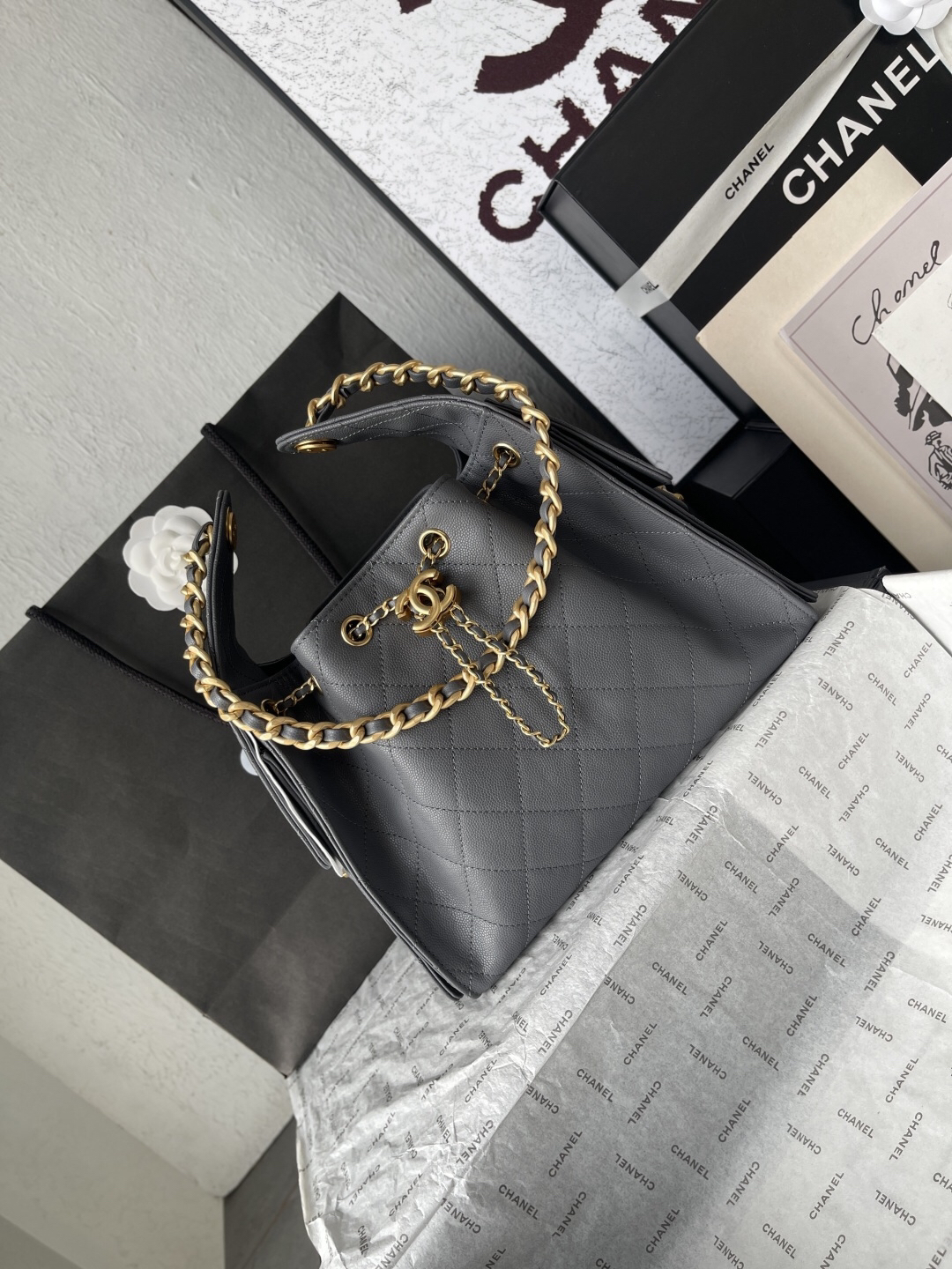 Chanel Quilted Leather Hobo Bag with Chain Detail - Image 2