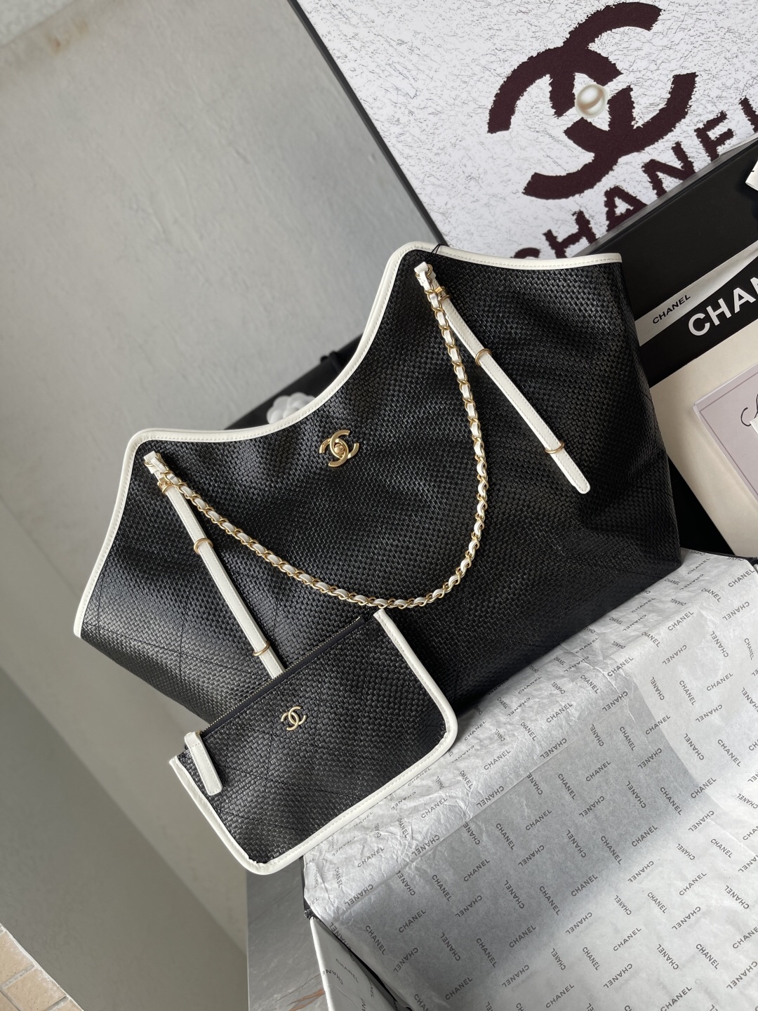 Chanel 25S Maxi Hobo Woven Tote Bag - Image 2