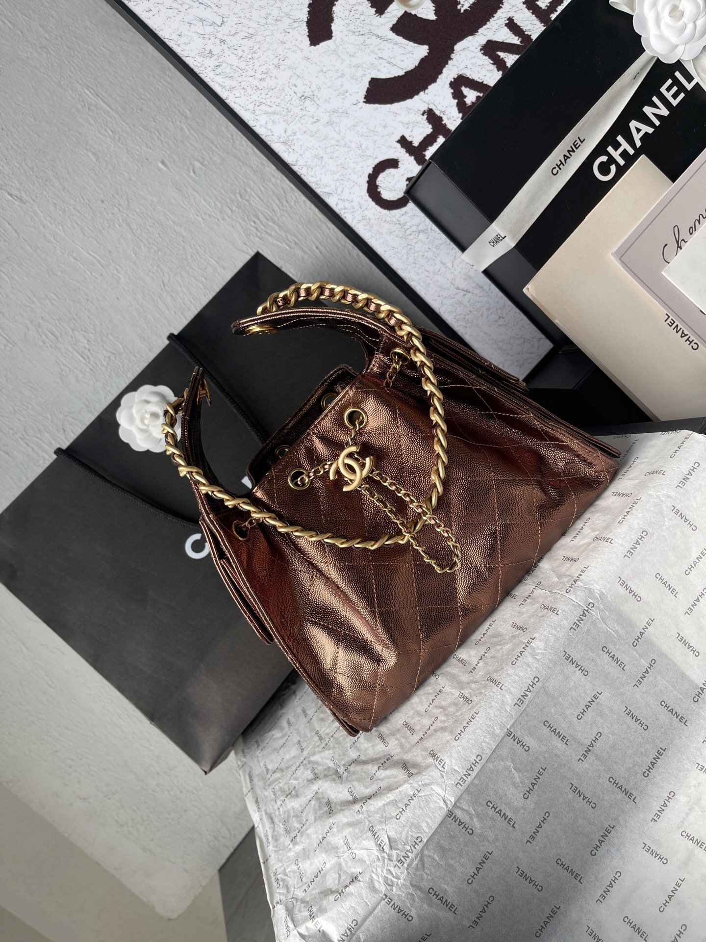 Chanel 25C Pebbled Leather Hobo Shoulder Bag - Image 2