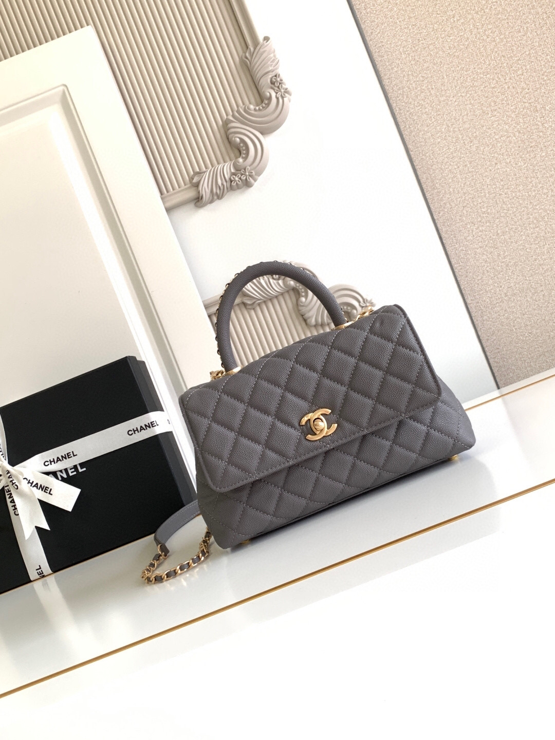 Chanel Coco Handle Classic Top-Handle Handbag - Image 2