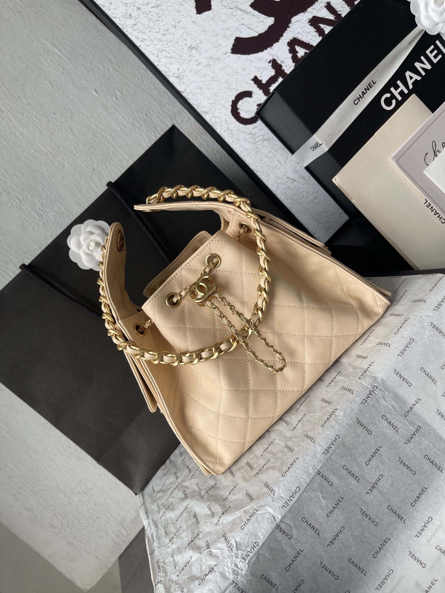 Chanel 25C Small Pebble Leather Hobo Bag - Image 2