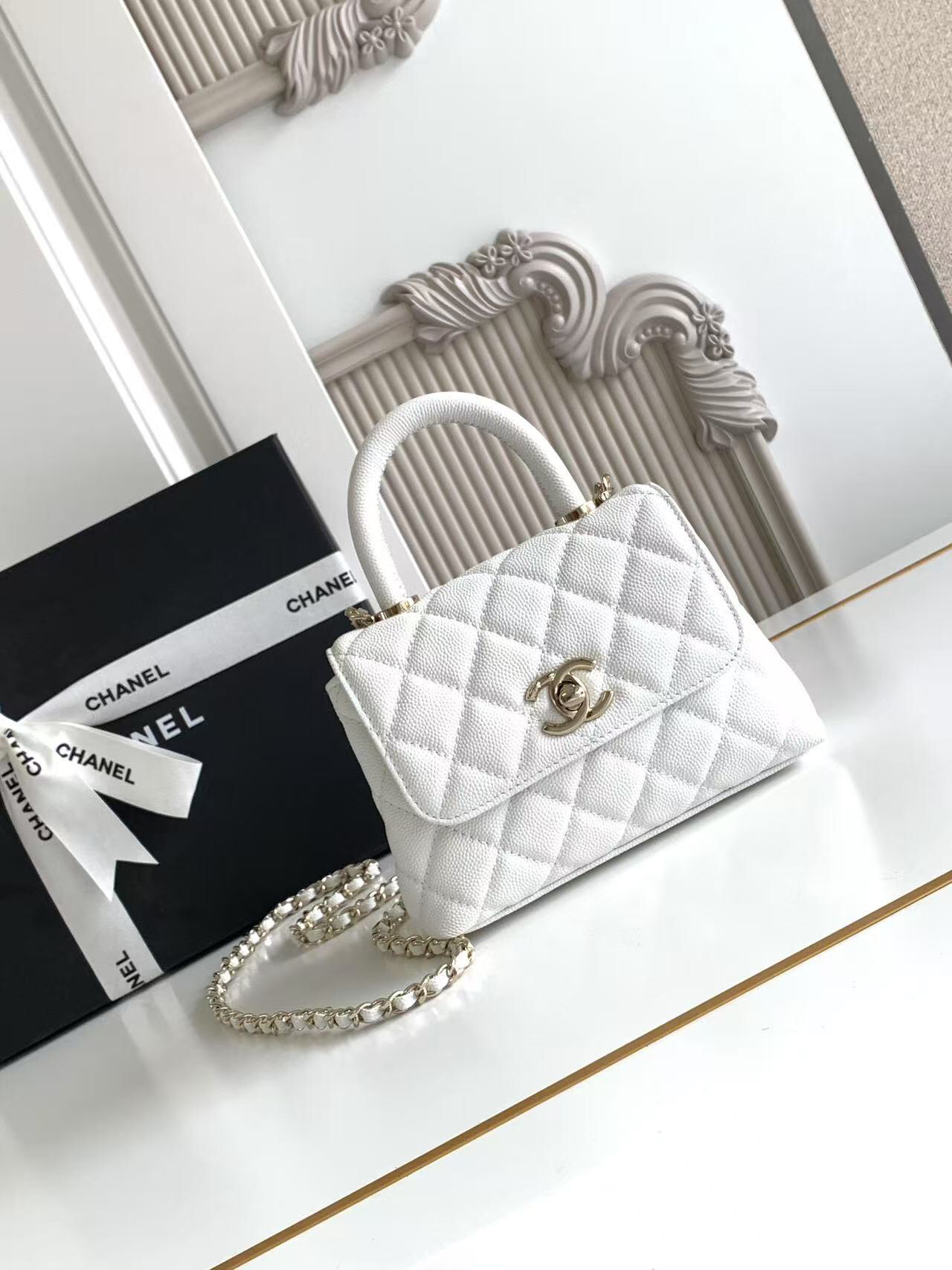 Chanel Coco Handle Classic Top-Handle Handbag - Image 2