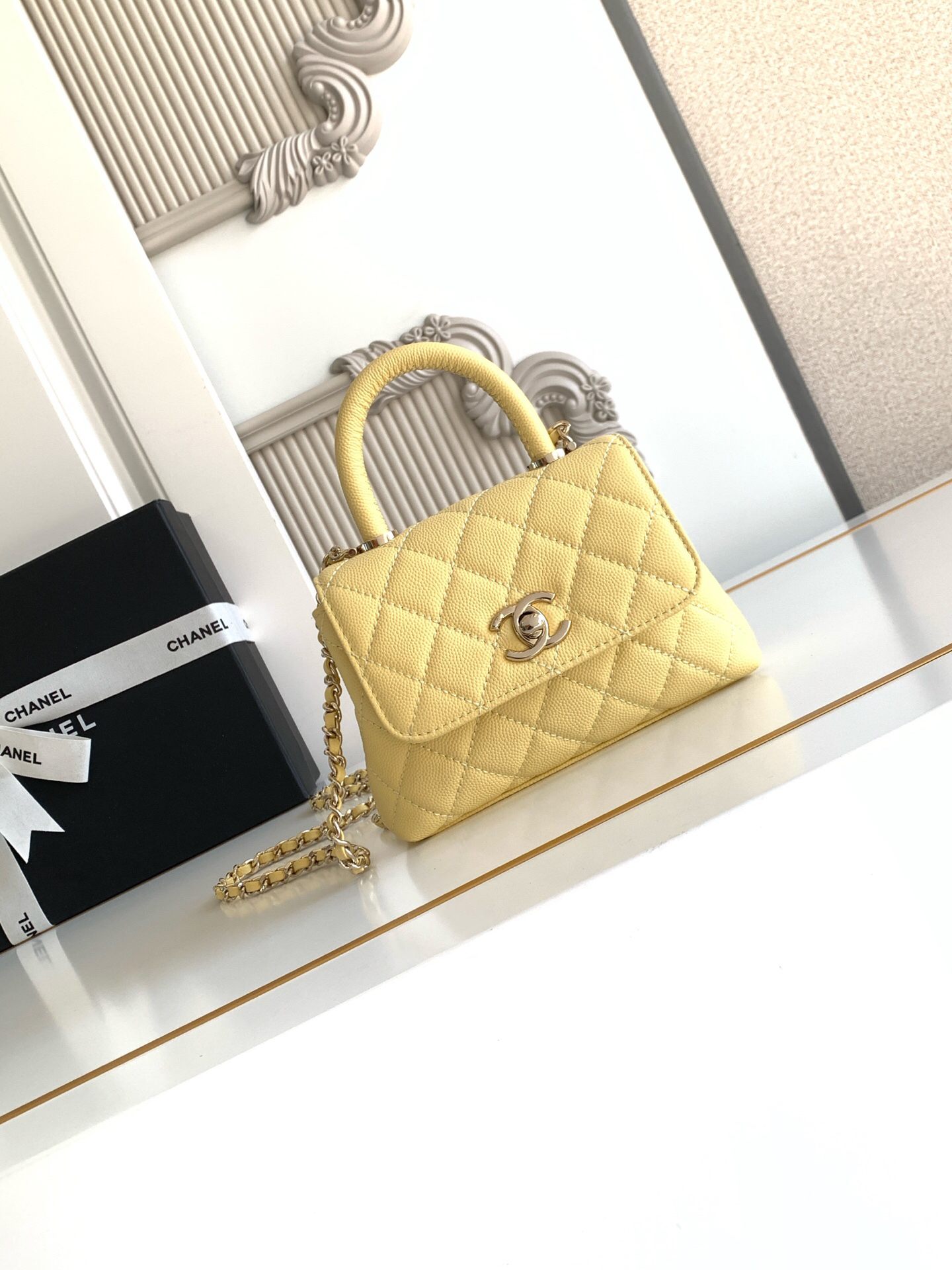 Chanel Coco Handle Classic Top-Handle Handbag - Image 2