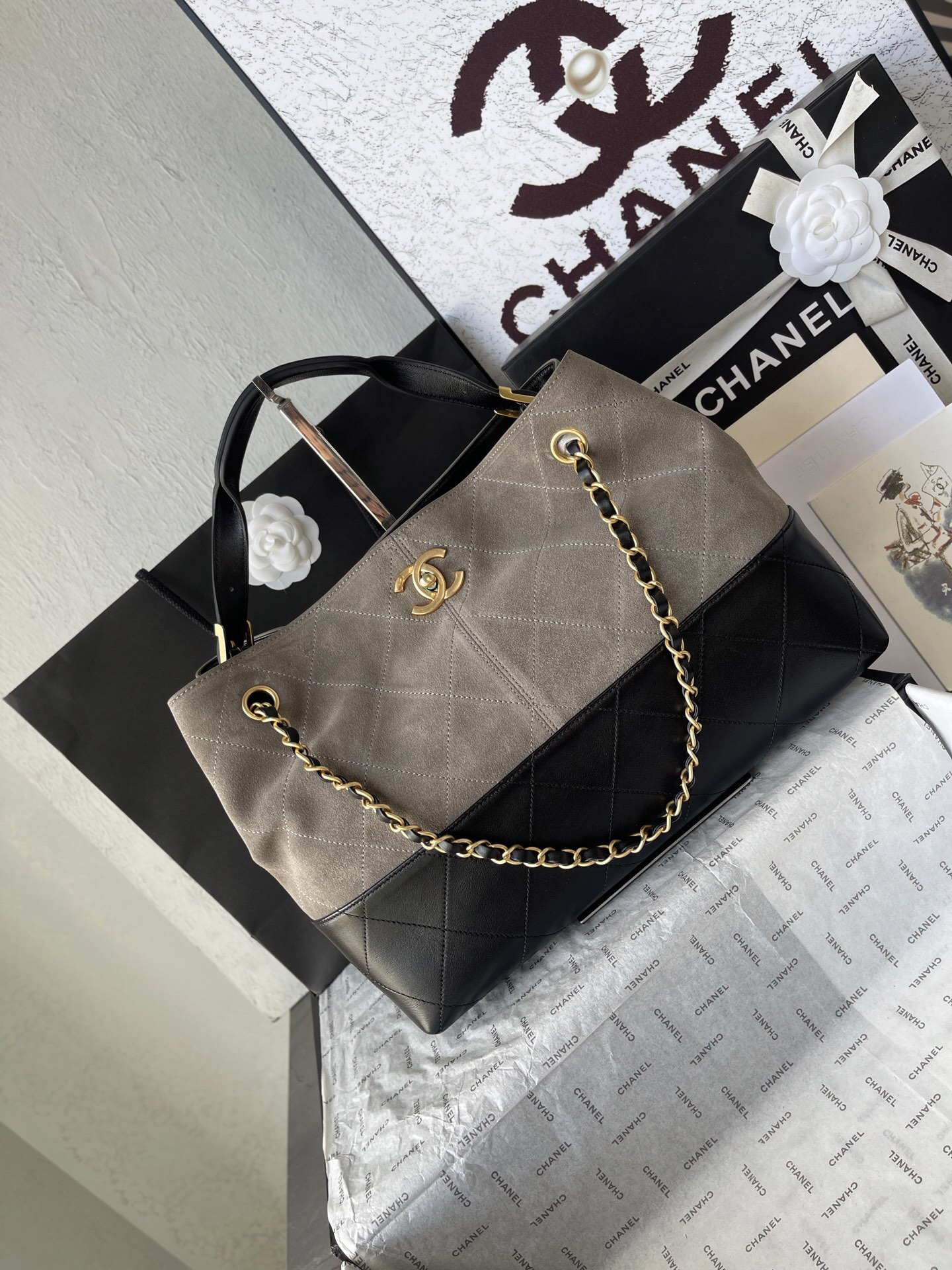 Deer Leather Layered Handbag - Image 2
