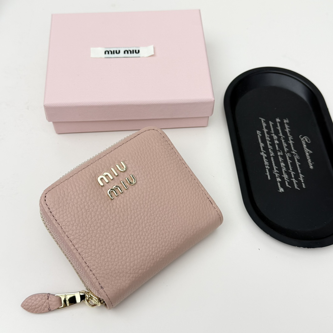 Miu Miu Quilted Lambskin Wallet - Image 2