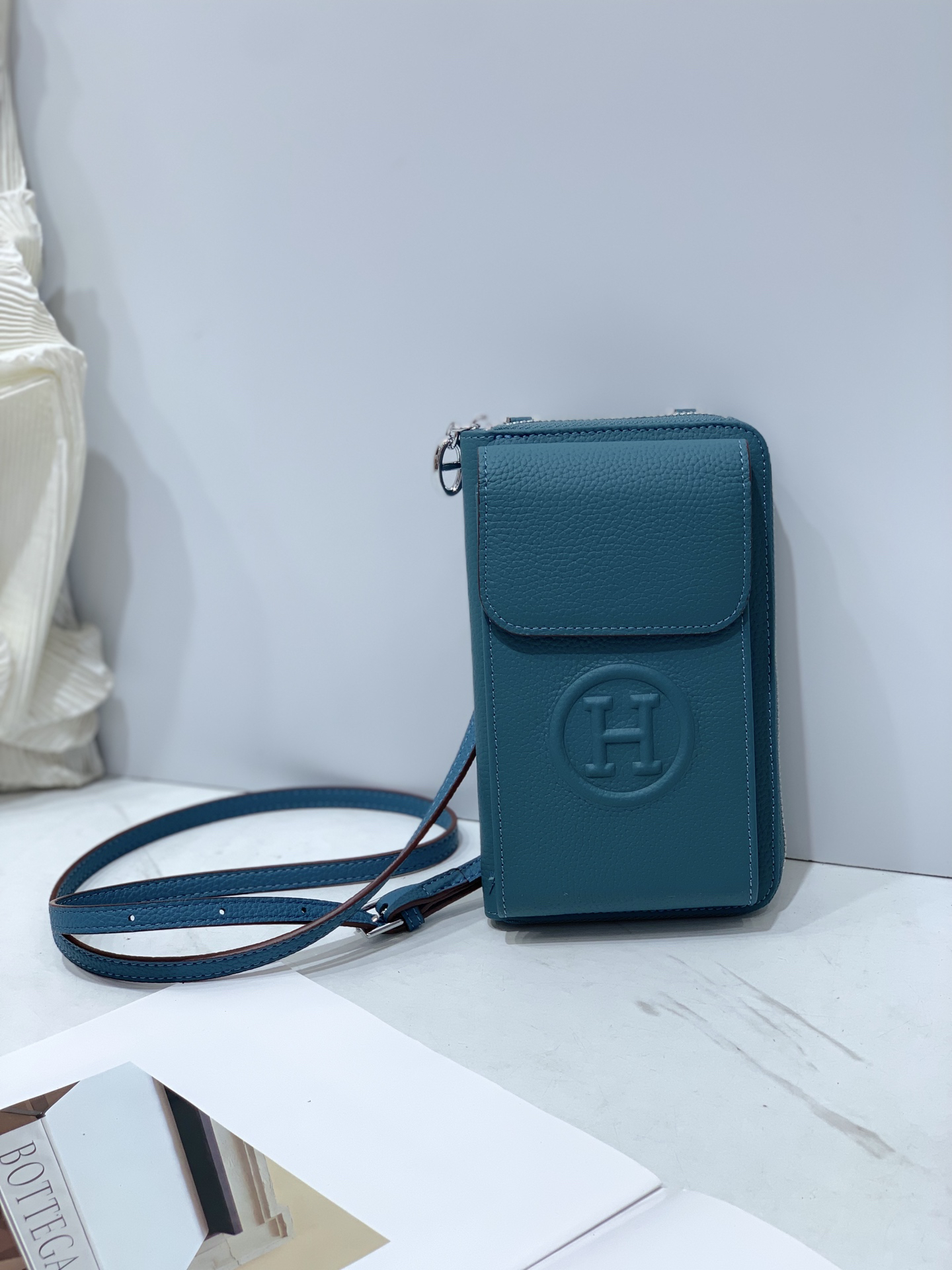 Hermes Togo Leather Shoulder Bag - Image 2