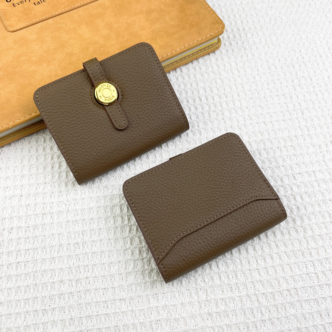 Hermès Togo Leather Card Holder Model 0510 - Image 2