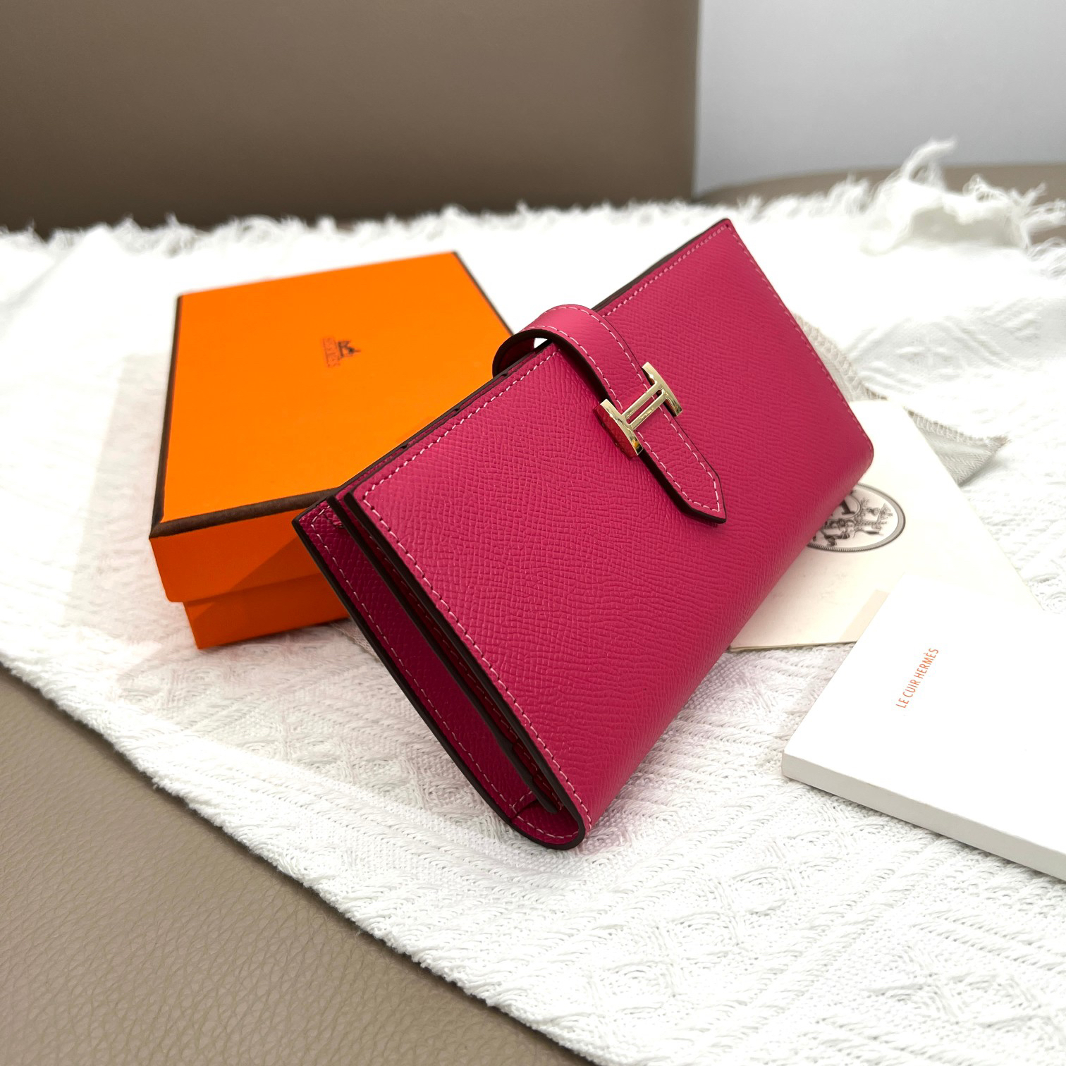 Hermès Women's Togo Leather Zip Wallet - Image 2