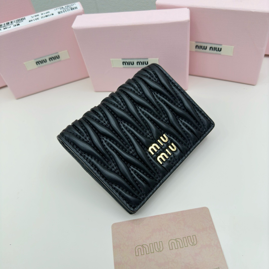 Miu Miu Lambskin Wallet - Image 2