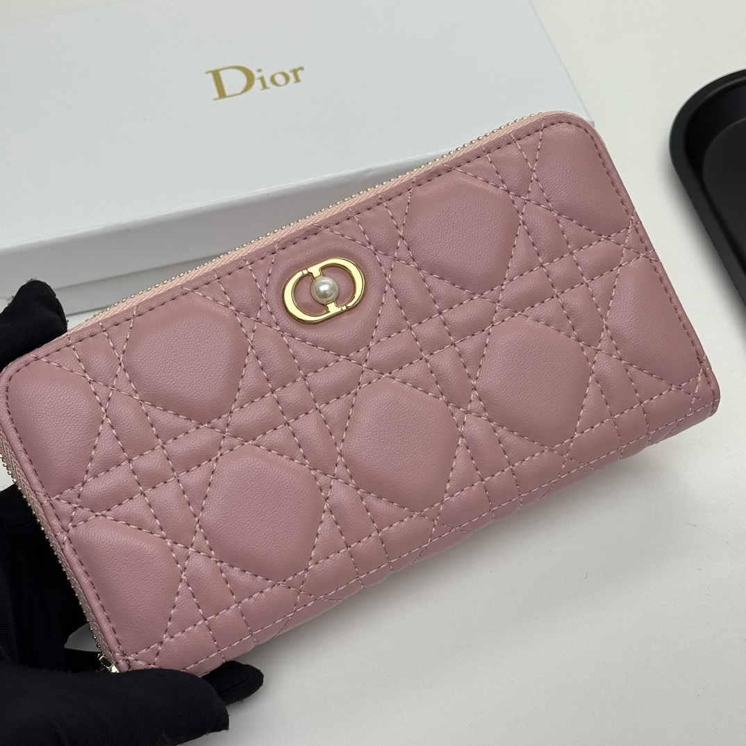 Dior F02 Lambskin Clutch Bag - Image 2
