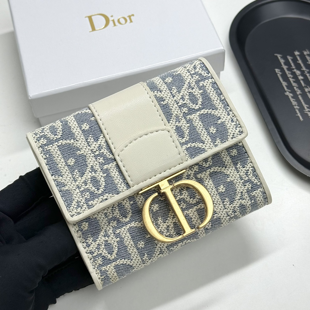 Dior 1818 Leather Wallet - Image 2