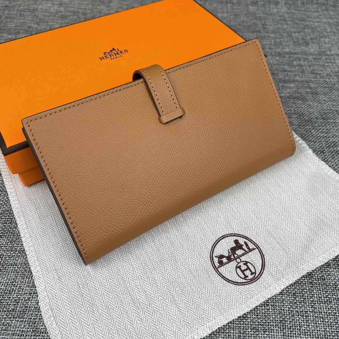 Hermes Women's Epsom Leather Vertical Zip Wallet - Image 2