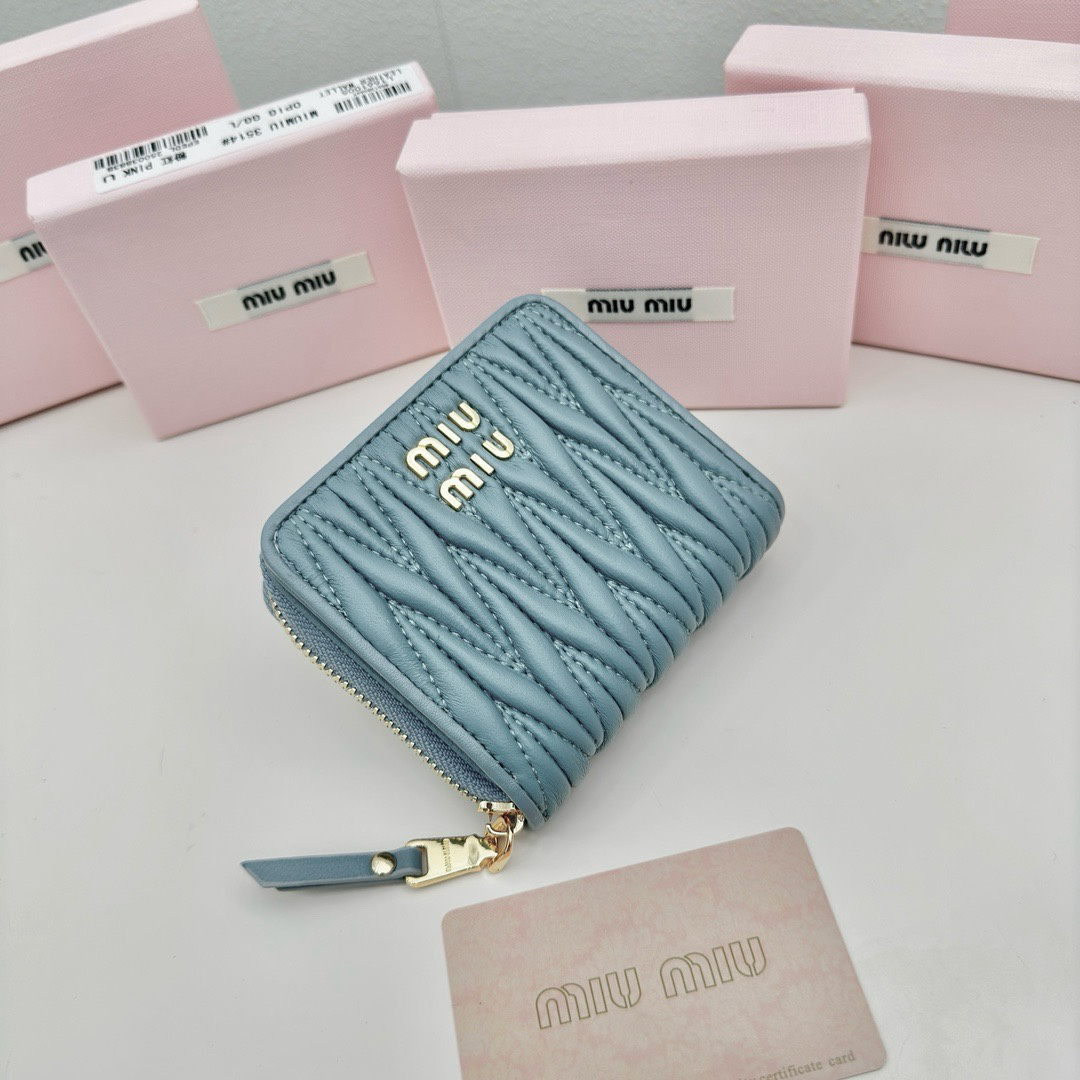 Miu Miu Lambskin Wallet 3511 - Image 2